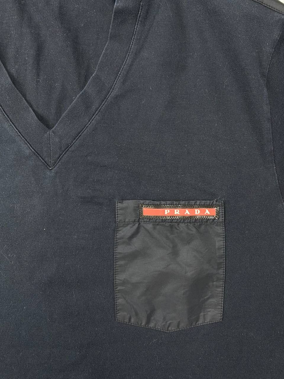 Prada Prada V Neck T Shirt Nylon Pocket Red Tab Men Size M Black Size US M / EU 48-50 / 2 - 8 Thumbnail