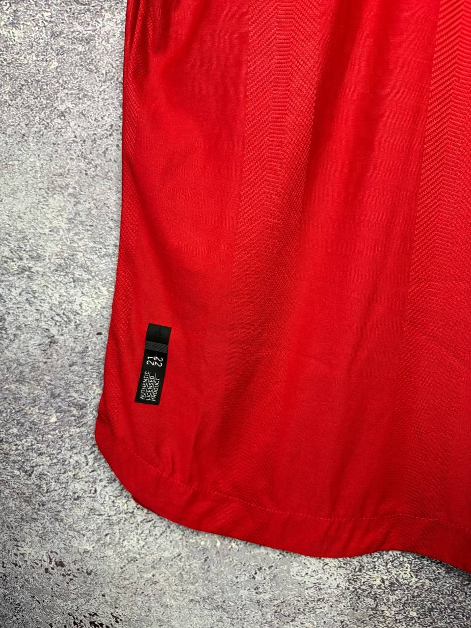 Adidas RONALDO Manchester United 2021/22 Fan Soccer Jersey Medium Size US M / EU 48-50 / 2 - 8 Thumbnail