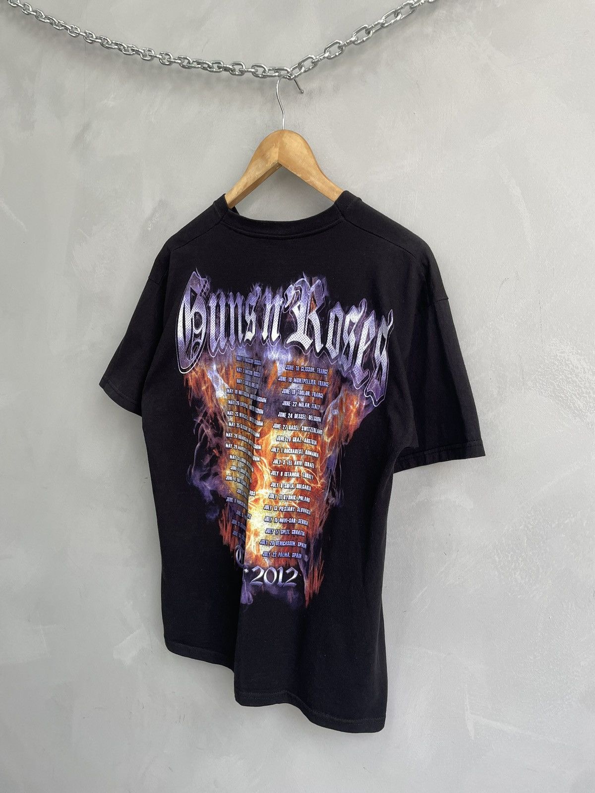 Guns N' Roses Rare 90s Guns N’roses band t shirt tour 2012 tee Size US M / EU 48-50 / 2 - 10 Thumbnail