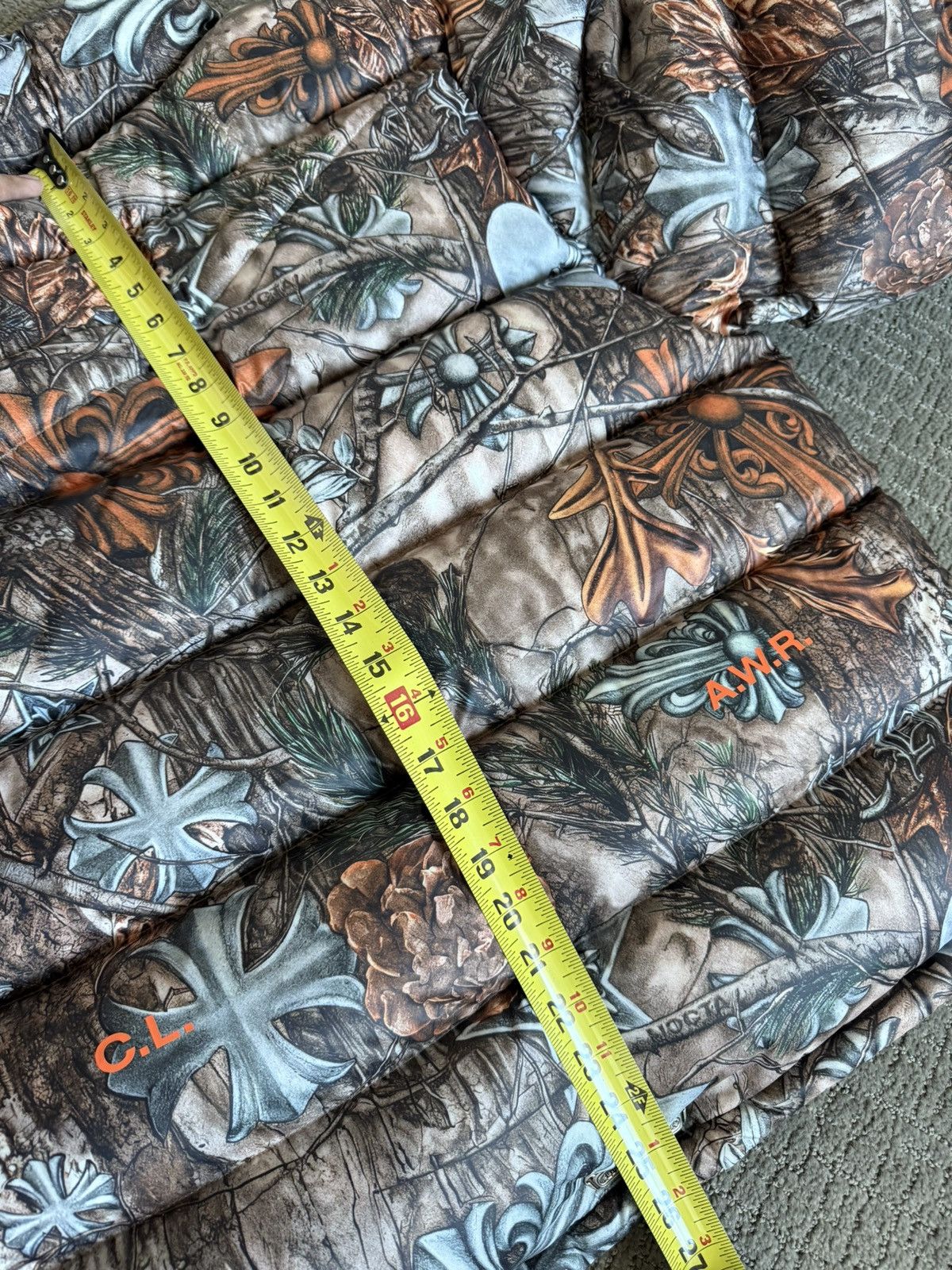 Chrome Hearts NOCTA DRAKE PUFFER JACKET CAMO TRIPLE CROSS Size US L / EU 52-54 / 3 - 10 Thumbnail