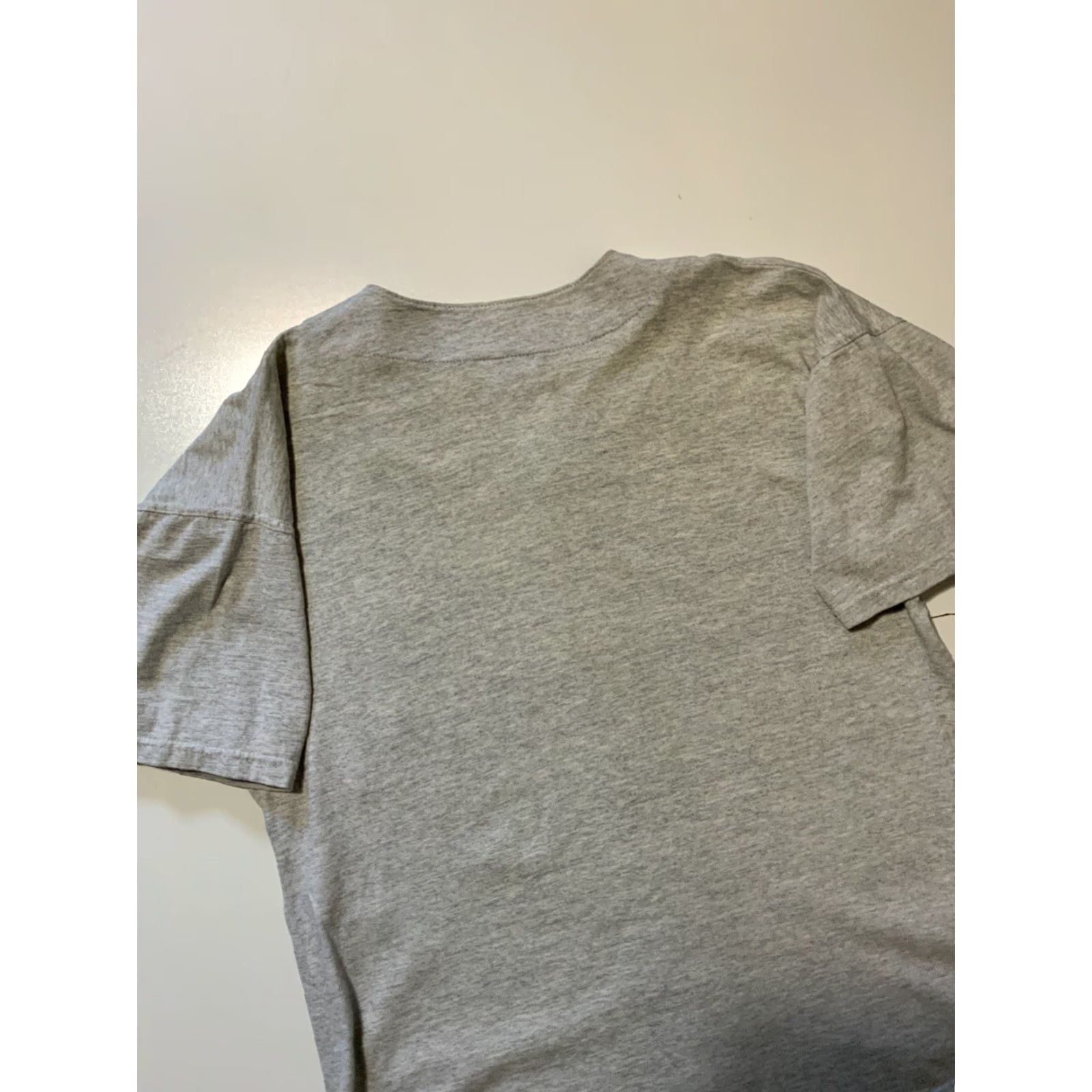 Vintage VINTAGE 90s Jostens Sportswear Universal Studios Promo Baseball Jersey Sz. L Shirt Men Gray Baseball 90s Mens L Size US L / EU 52-54 / 3 - 5 Thumbnail