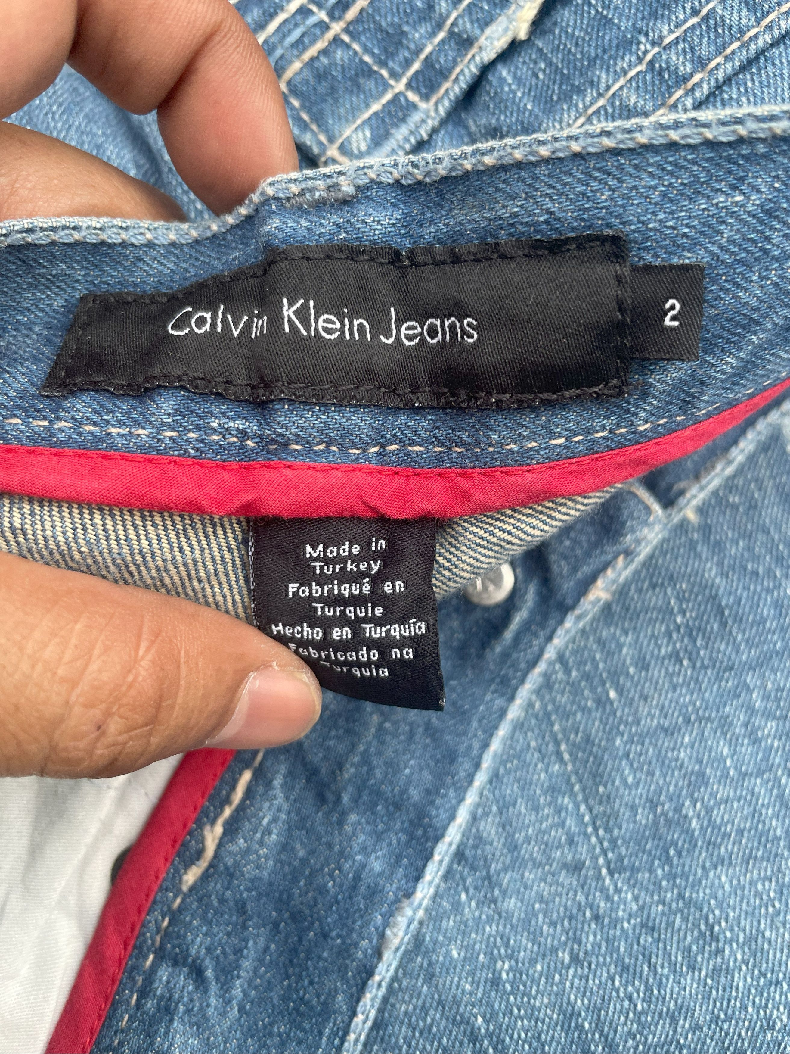 Calvin Klein Vintage Flare Calvin Klein Distresed Denim Size 28" / US 6 / IT 42 - 14 Thumbnail