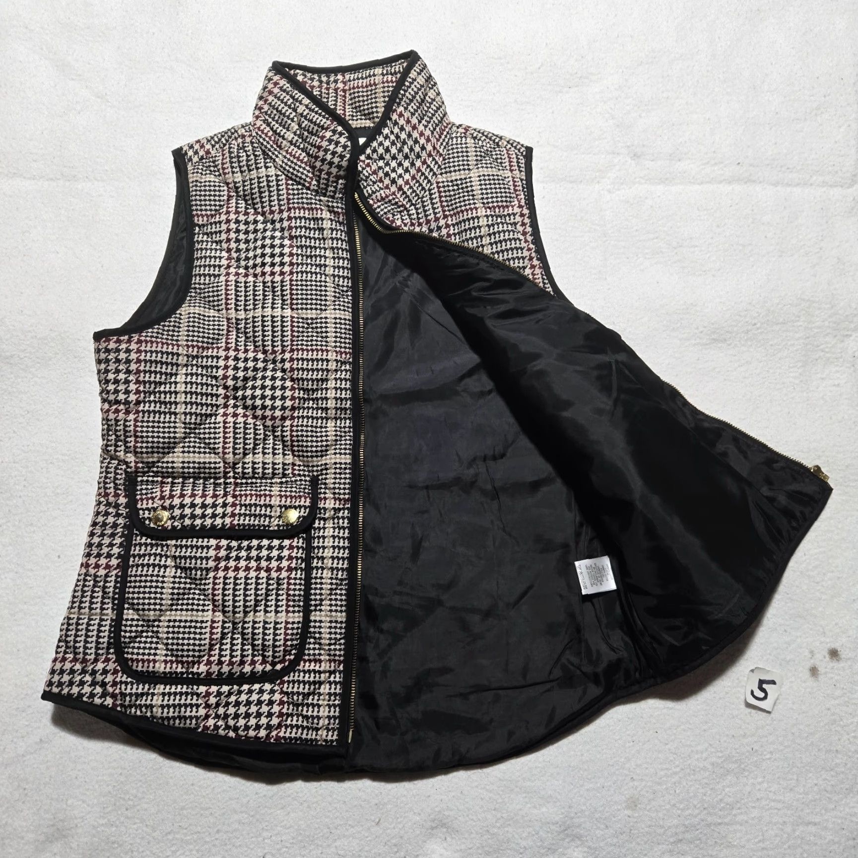 Vintage Adrienne Vittadini Quilted Vest Zip Up Sleeveless Adult Women's Size L Large Size L / US 10 / IT 46 - 2 Thumbnail