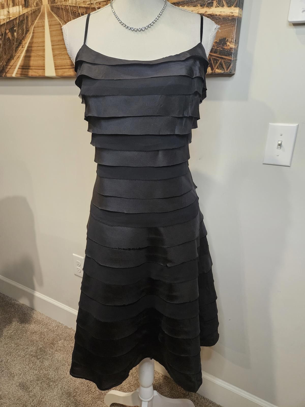 Ann Taylor Ann Taylor Black Satin Layered Dress Size XL / US 12-14 / IT 48-50 - 1 Thumbnail