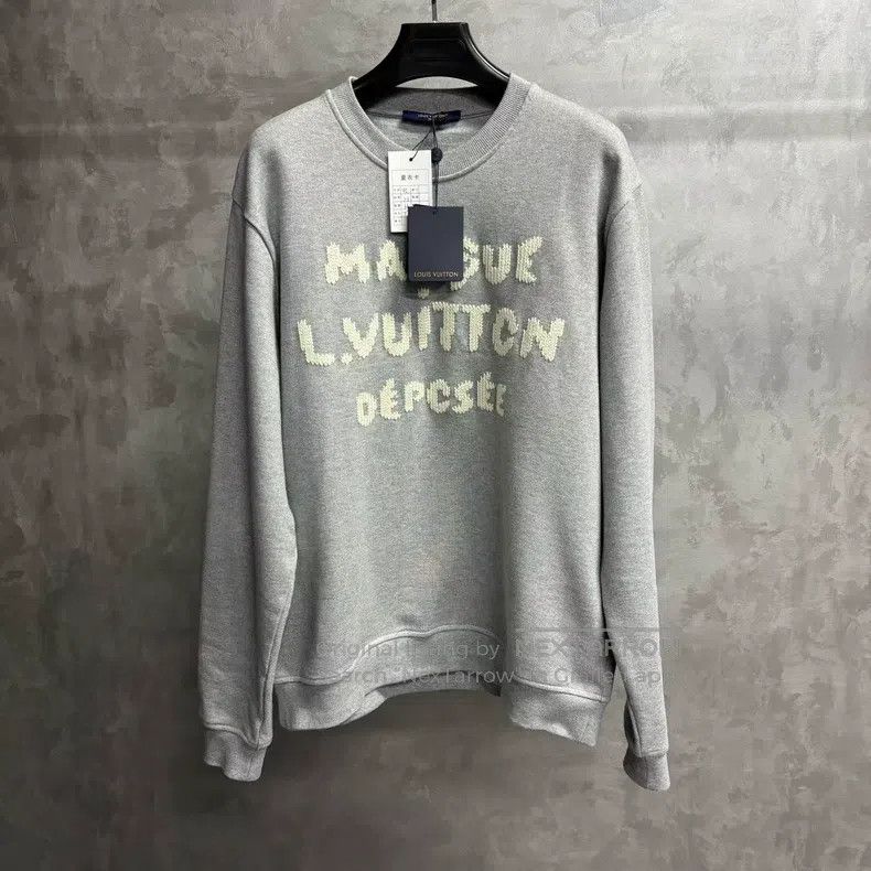 Louis Vuitton Louis Vuitton size 4l 26 Latest Embroidered Rib Cuff Print Size US M / EU 48-50 / 2 - 1 Thumbnail