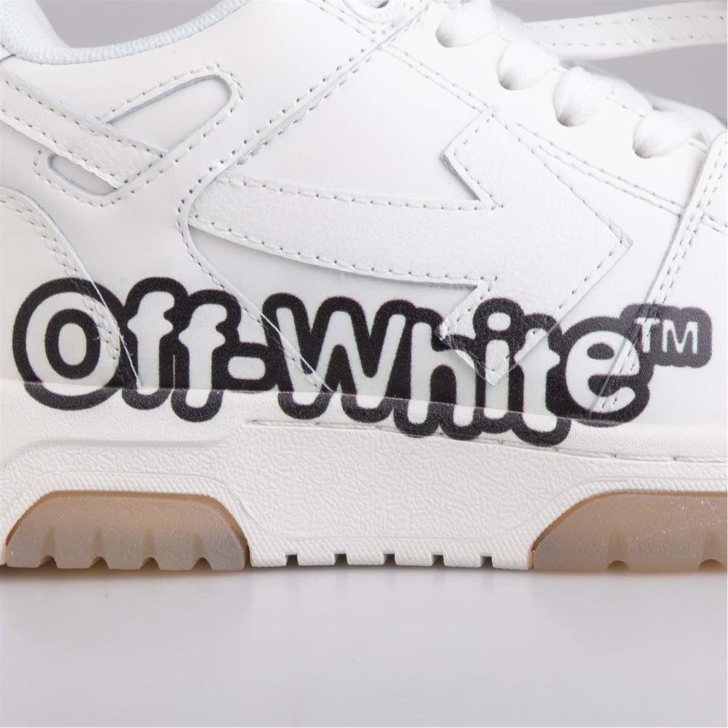 Off-White o1g2r1mq0125 Trainers in White & Black Size US 4.5 / IT 34.5 - 5 Thumbnail
