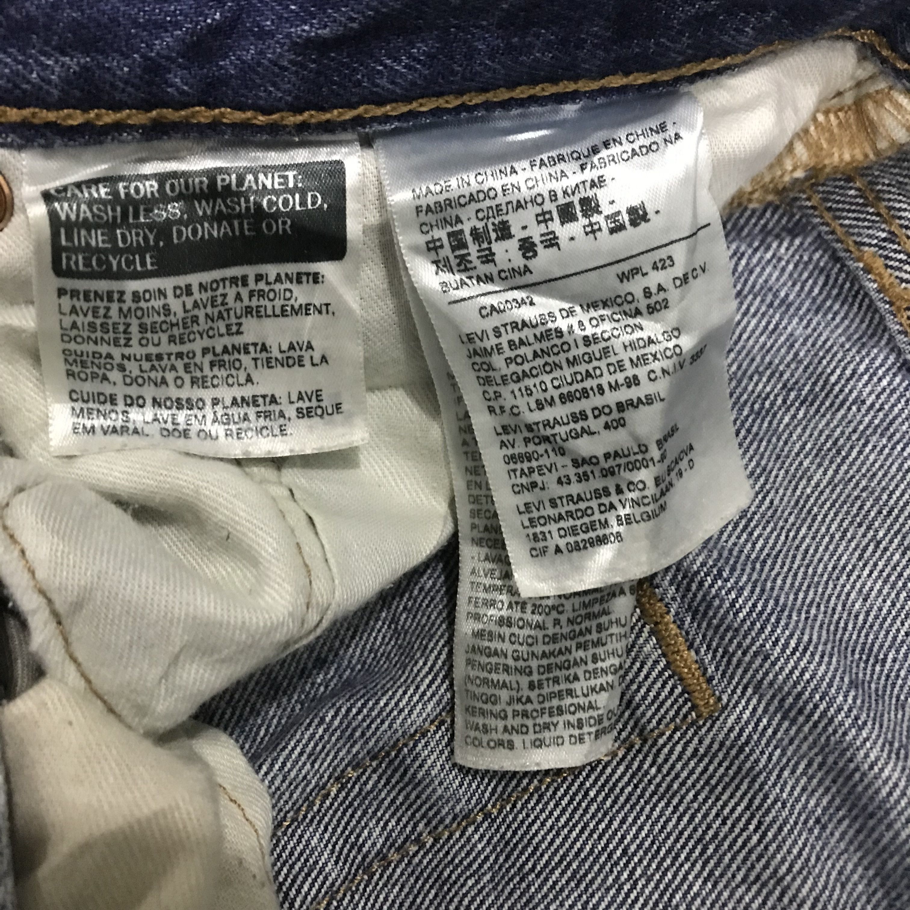 Levi's Vintage Y2K Levi’s 501 Stonewash Blue Jeans Straight Leg Size US 35 - 13 Thumbnail