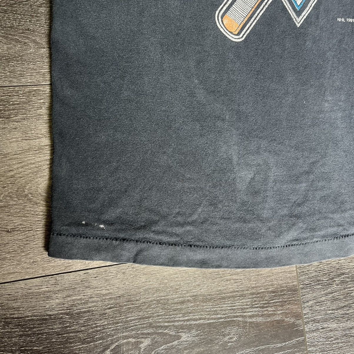 NHL Vintage 1991 NHL San Jose Sharks Logo 7 Hockey Team T Shirt Size US XL / EU 56 / 4 - 8 Thumbnail