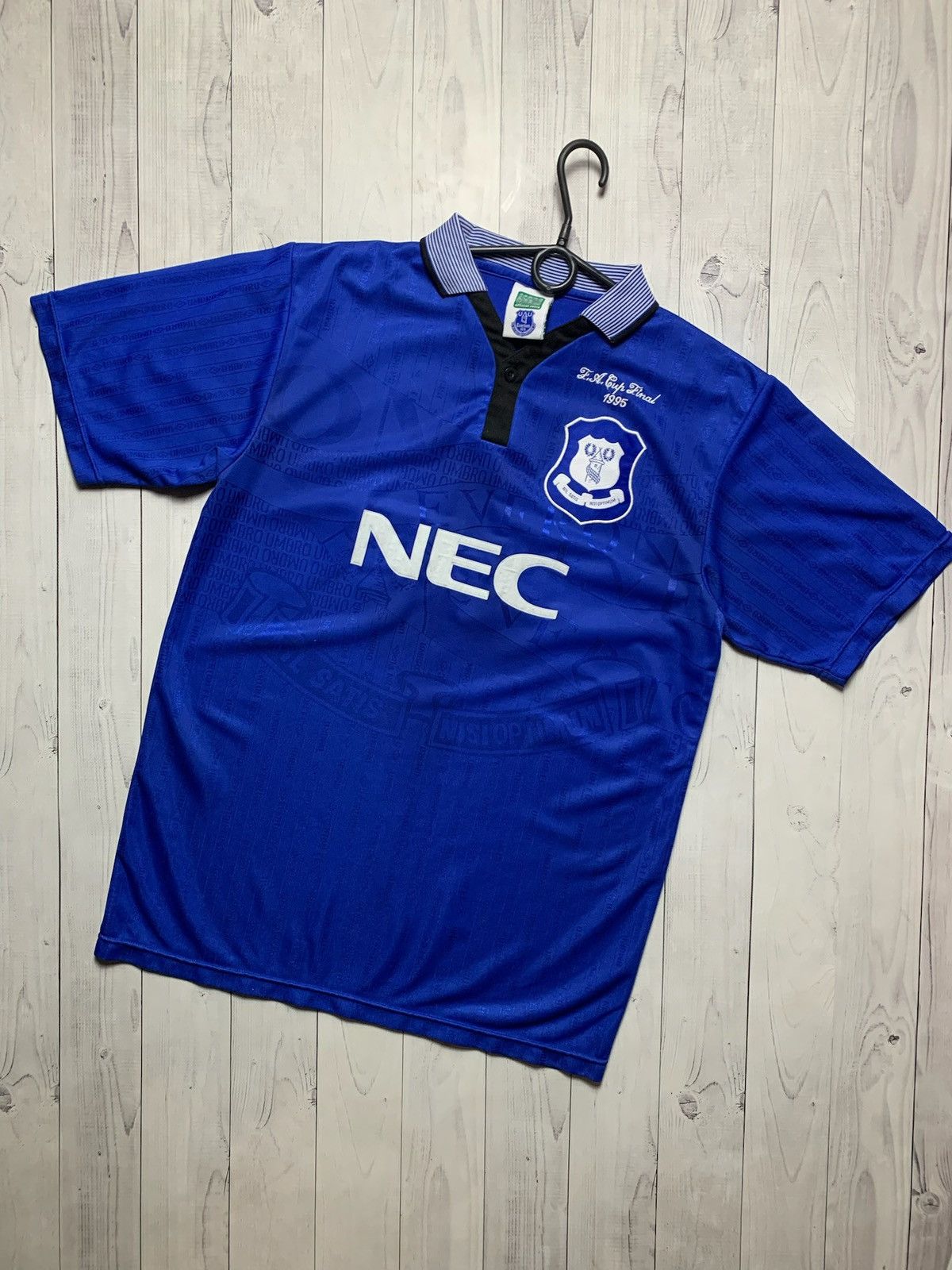 Vintage Everton retro soccer jersey size L logo rare