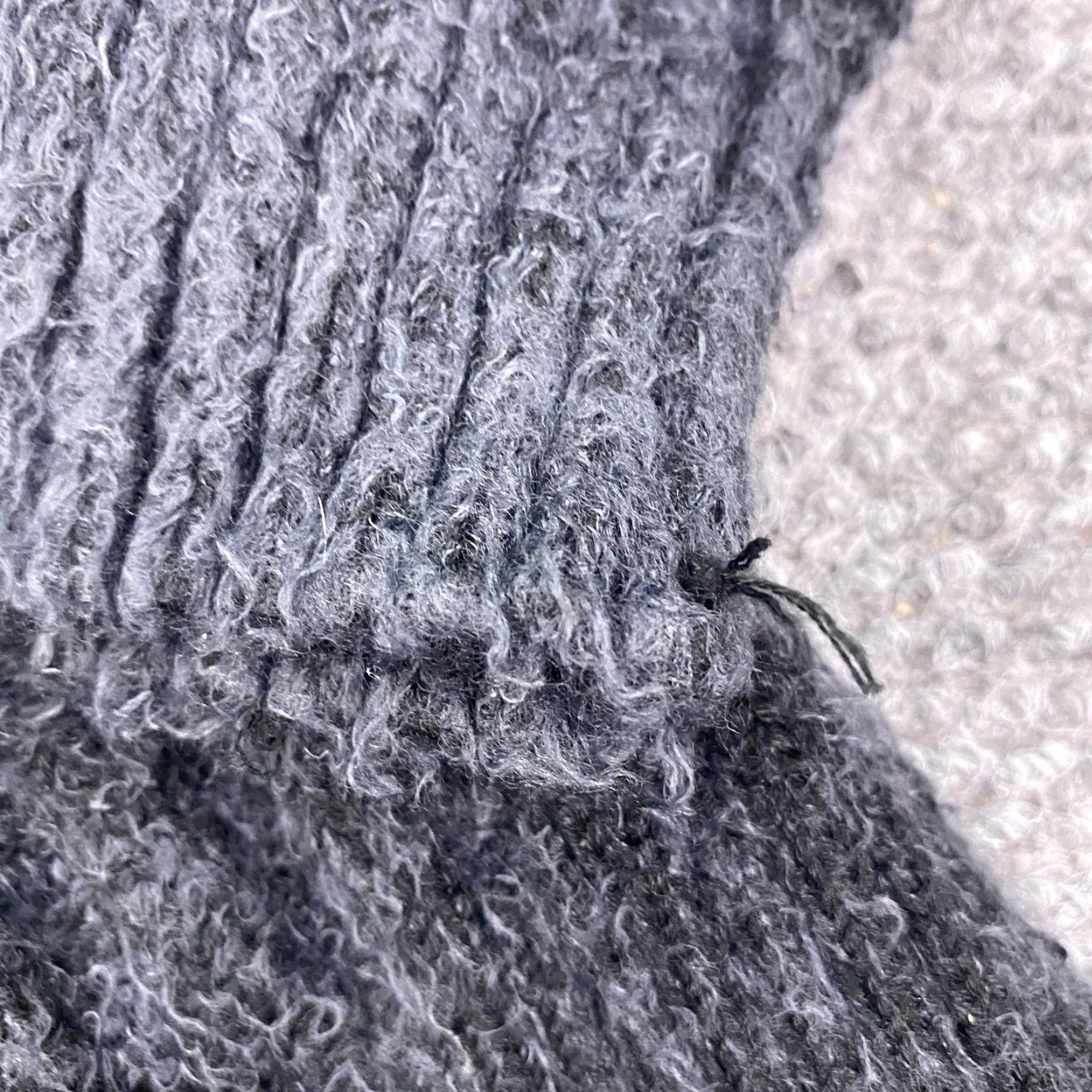 Vintage Altar'd State Sweater Womens XL Gray Turtleneck Raglan Ribbed Fuzzy Pullover Size XL / US 12-14 / IT 48-50 - 3 Thumbnail