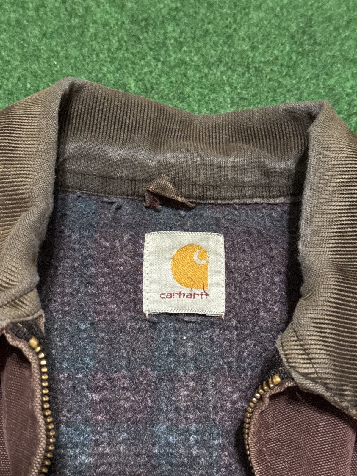Carhartt Vintage Carhartt Jacket XL Purple Distressed J97BRG Detroit Size US XL / EU 56 / 4 - 2 Thumbnail