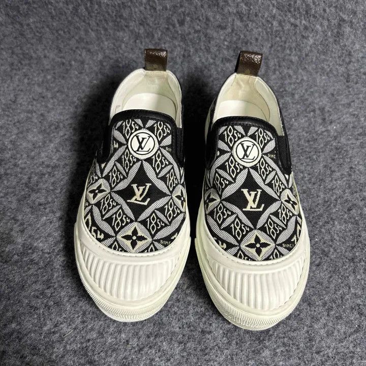 Louis Vuitton Louis Vuitton Playtime Slip-On Fashion Sneakers -2508 Size US 6 / IT 36 - 2 Thumbnail
