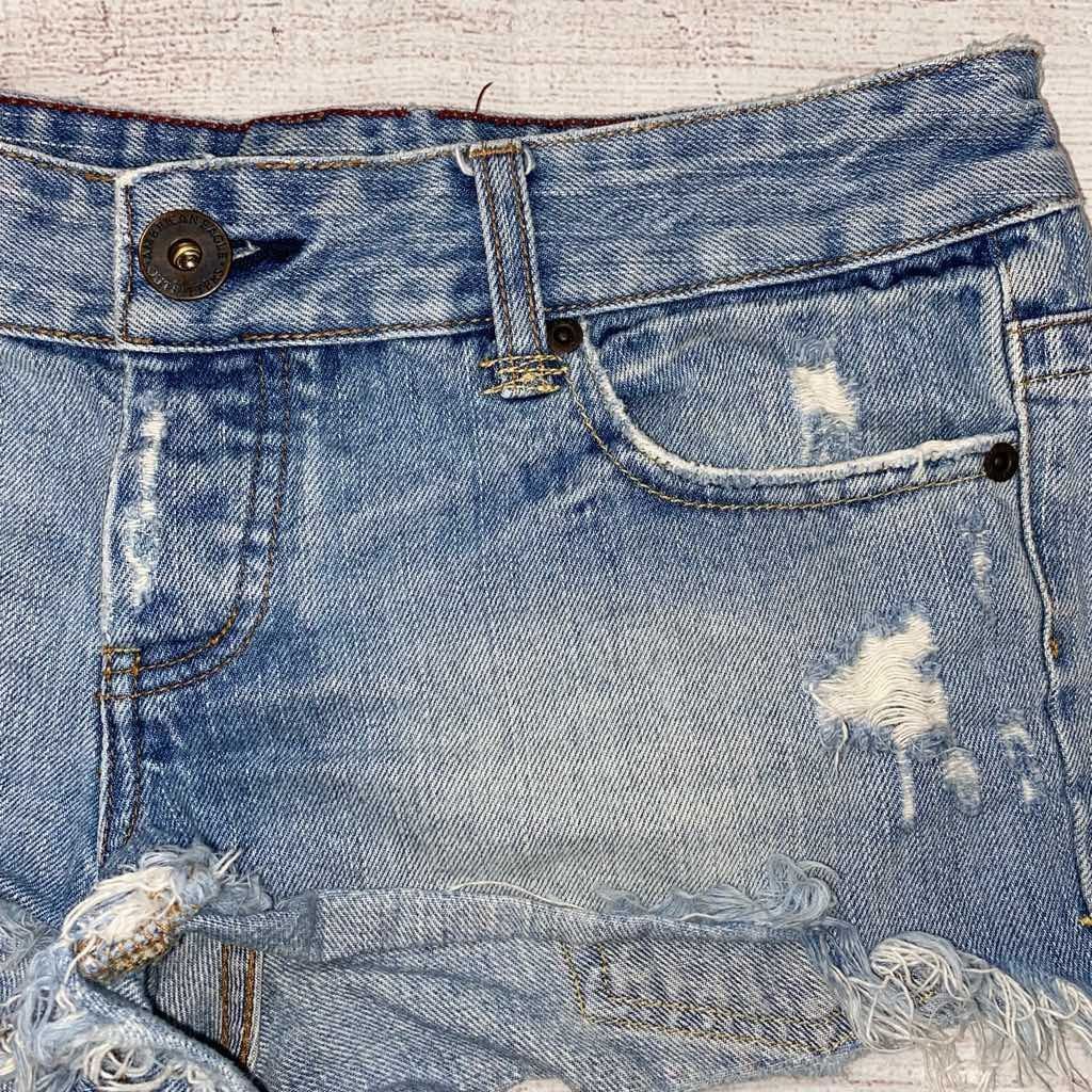 American Eagle Outfitters American Eagle ripped distressed 100% cotton short shorts sz Size 27" / US 4 / IT 40 - 2 Thumbnail