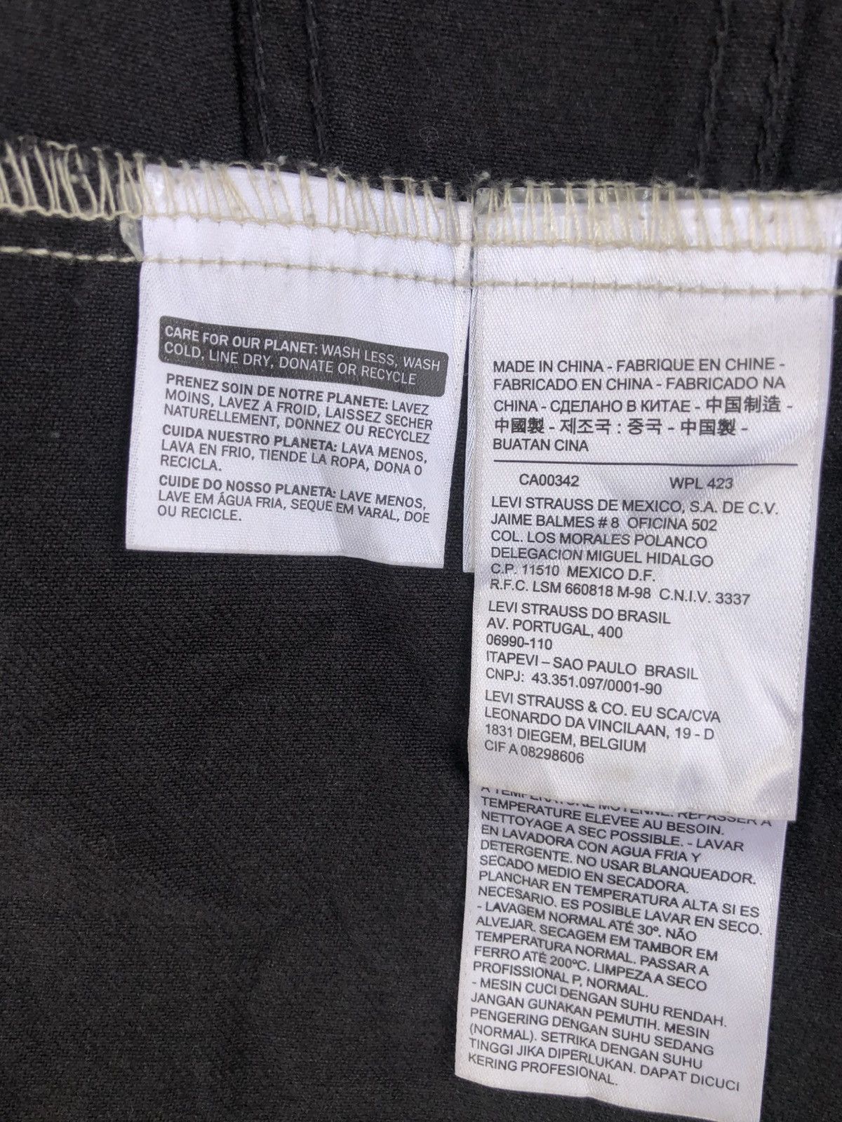 Levi's Y2k Levi’s Denim Jacket Distressed Size US XL / EU 56 / 4 - 17 Thumbnail