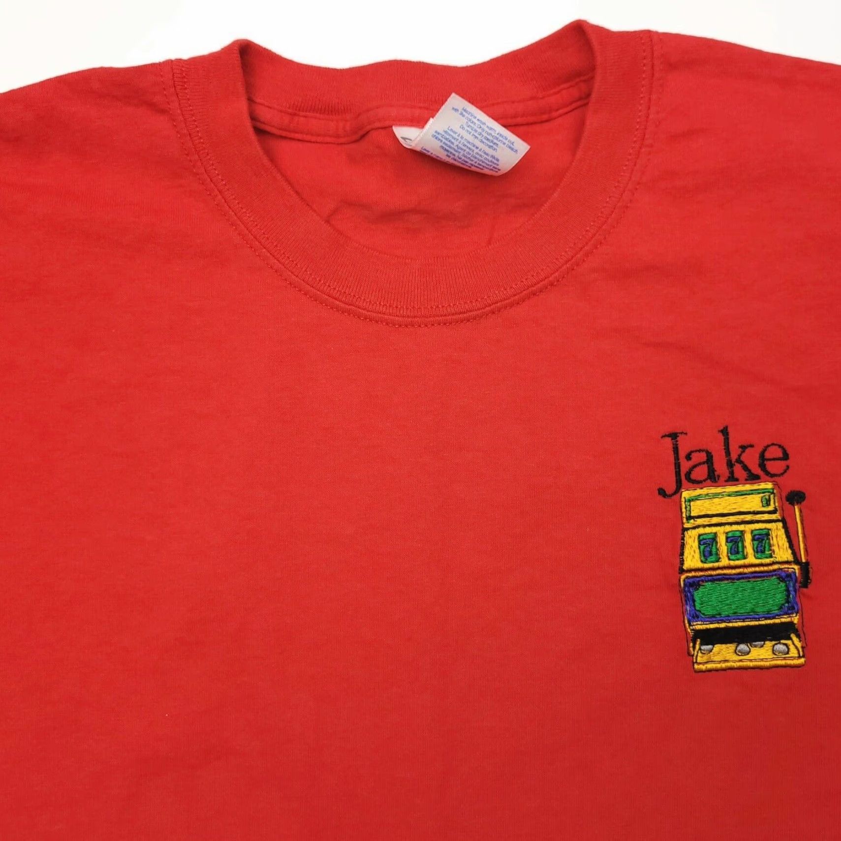 Gildan Gildan Shirt Adult Large Red Crew Neck Short Sleeve Embroidered Jake Casino Slot Machine T-Shirt Size US L / EU 52-54 / 3 - 2 Thumbnail