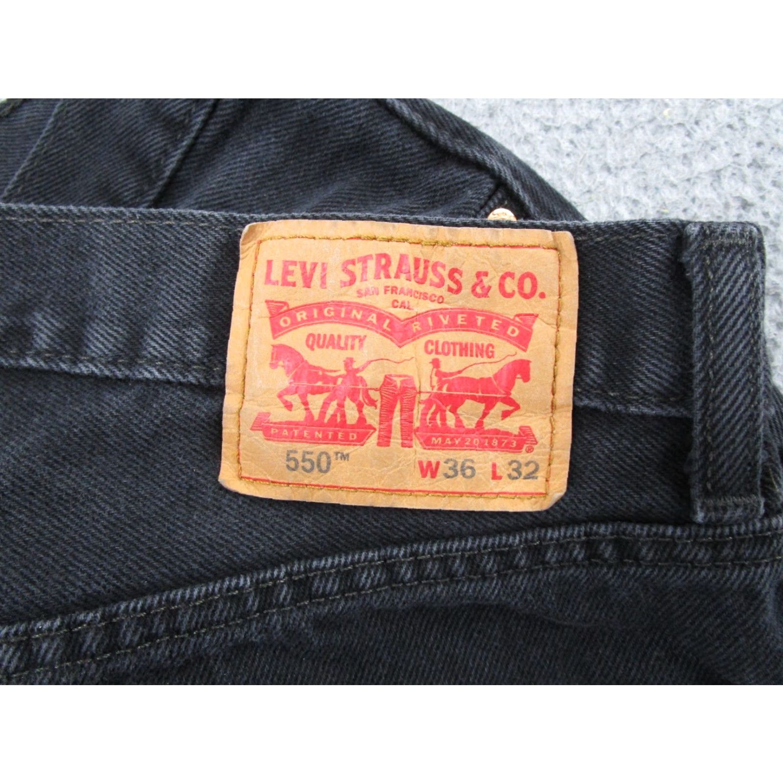 Levi's VINTAGE Levi's 550 Jeans Mens 36x32 Black Regular Straight Leg Y2K 5-Pocket Denim Modern Fit Size US 36 / EU 52 - 4 Thumbnail