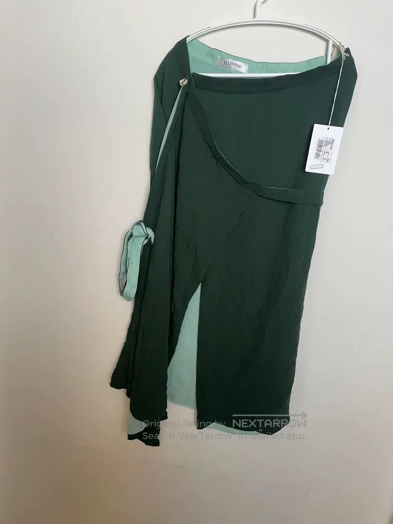 Valentino Valentino Solid color wrap fairy skirt Size M / US 6-8 / IT 42-44 - 1 Thumbnail