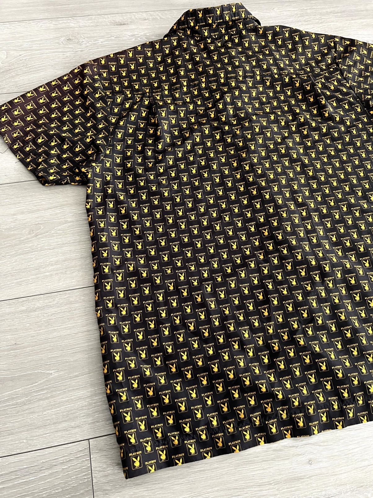 Playboy VTG 90s Playboy Magazine Monogram Logo Button Up Shirt Rare Size US M / EU 48-50 / 2 - 7 Thumbnail