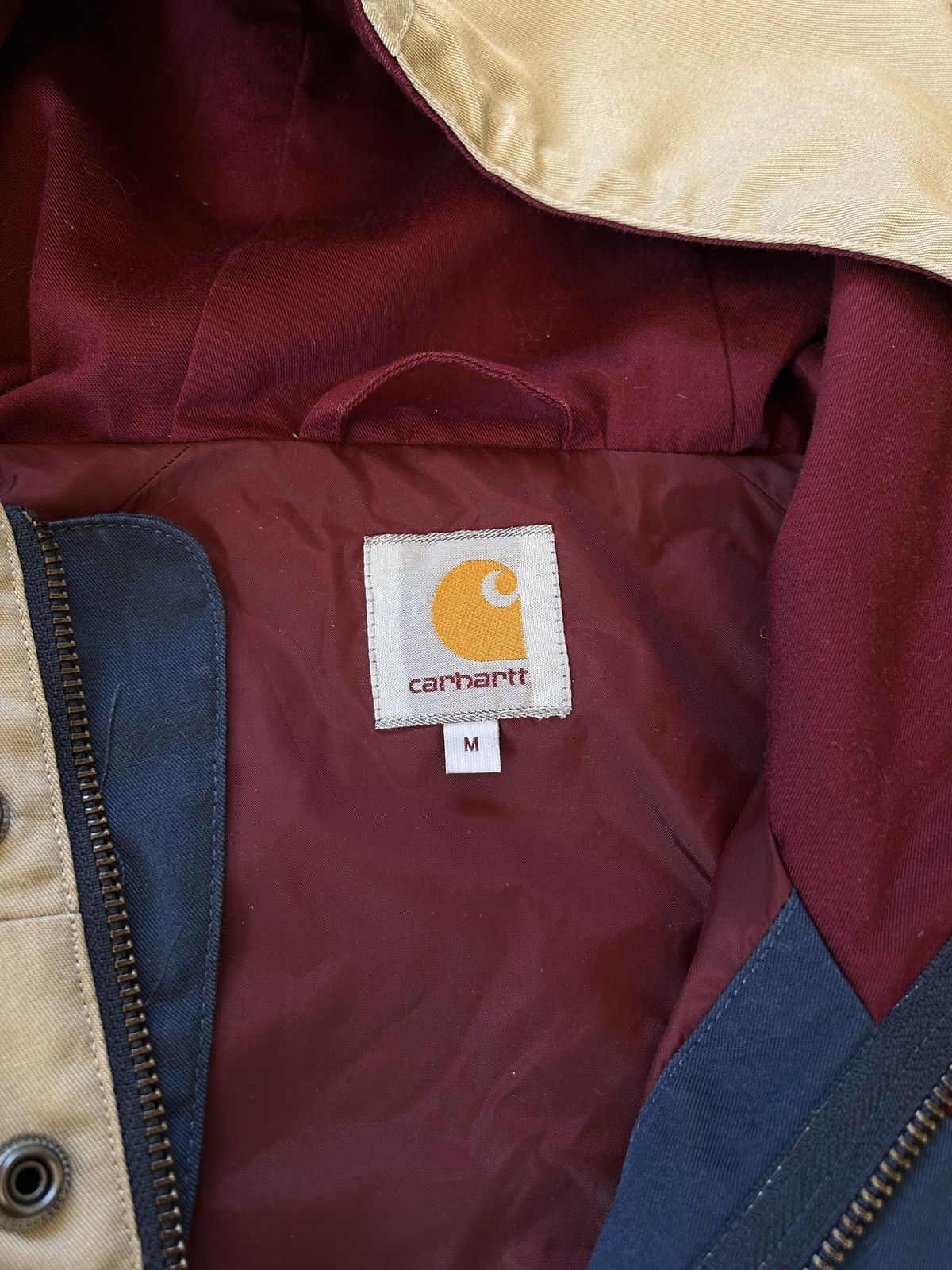 Carhartt 🧥 Carhartt – Mill Jacket (Tan/Navy/Maroon) • Size M Size US M / EU 48-50 / 2 - 3 Thumbnail