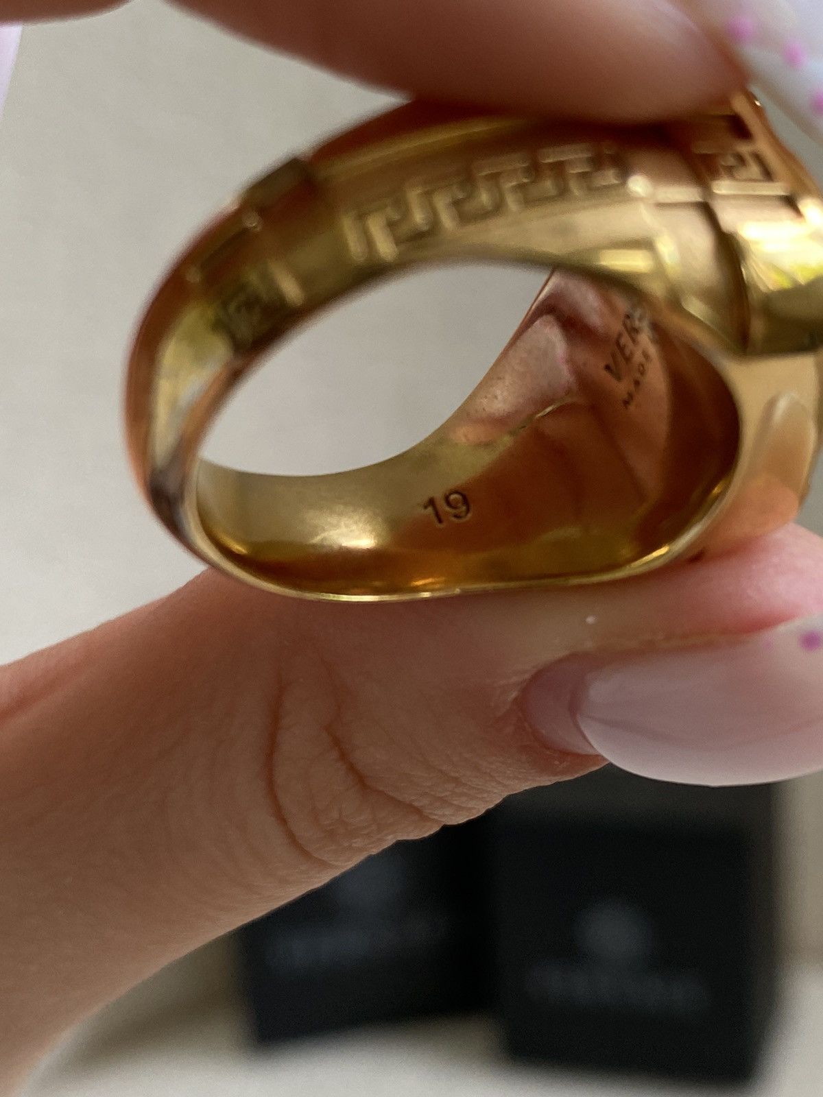 Jewelry × Versace Versace Medusa ring signet ring gold luxury Size ONE SIZE - 6 Thumbnail