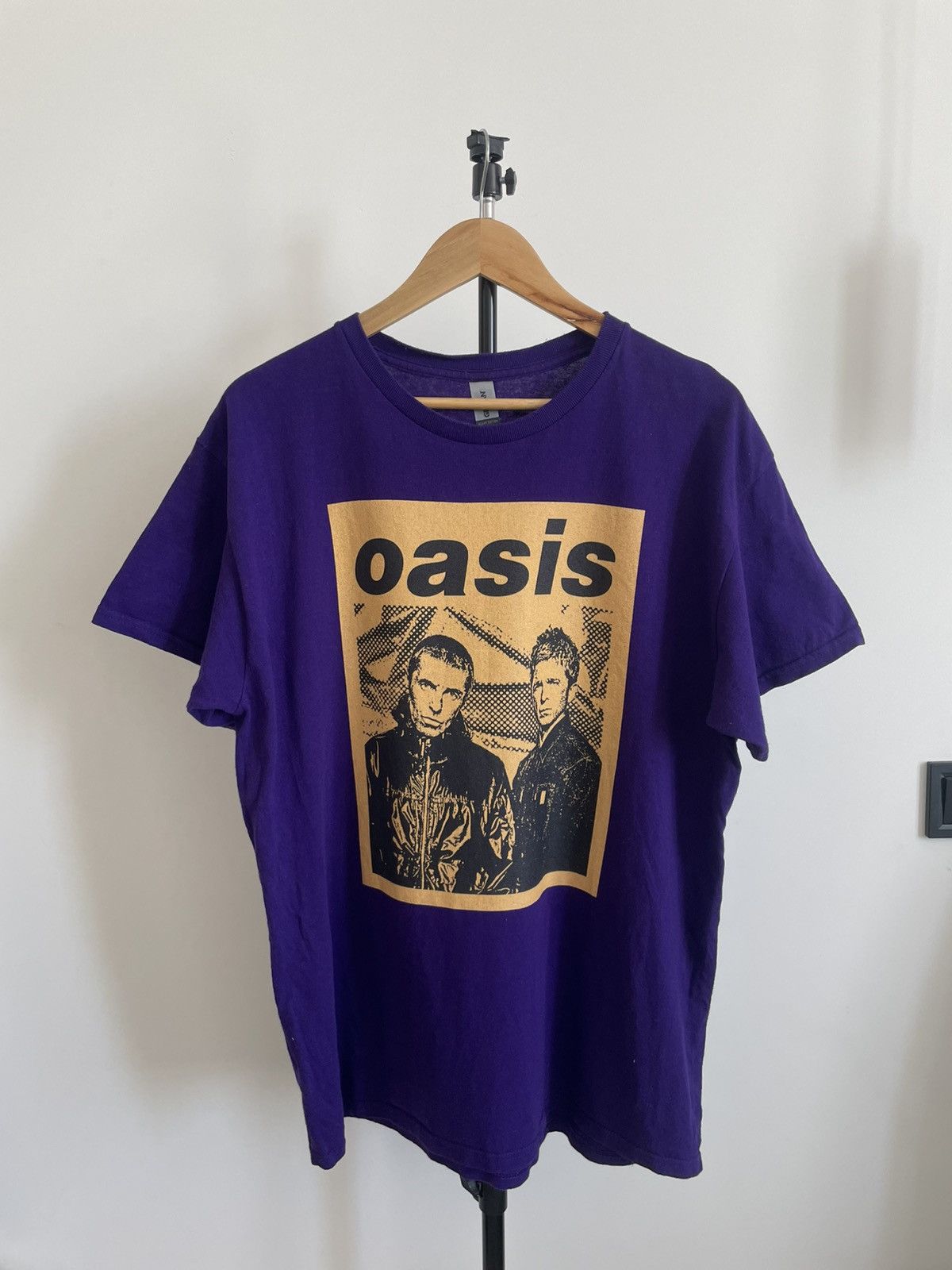 Band Tees Oasis Band Rock T-Shirt Printed Logo Size US L / EU 52-54 / 3 - 1 Thumbnail
