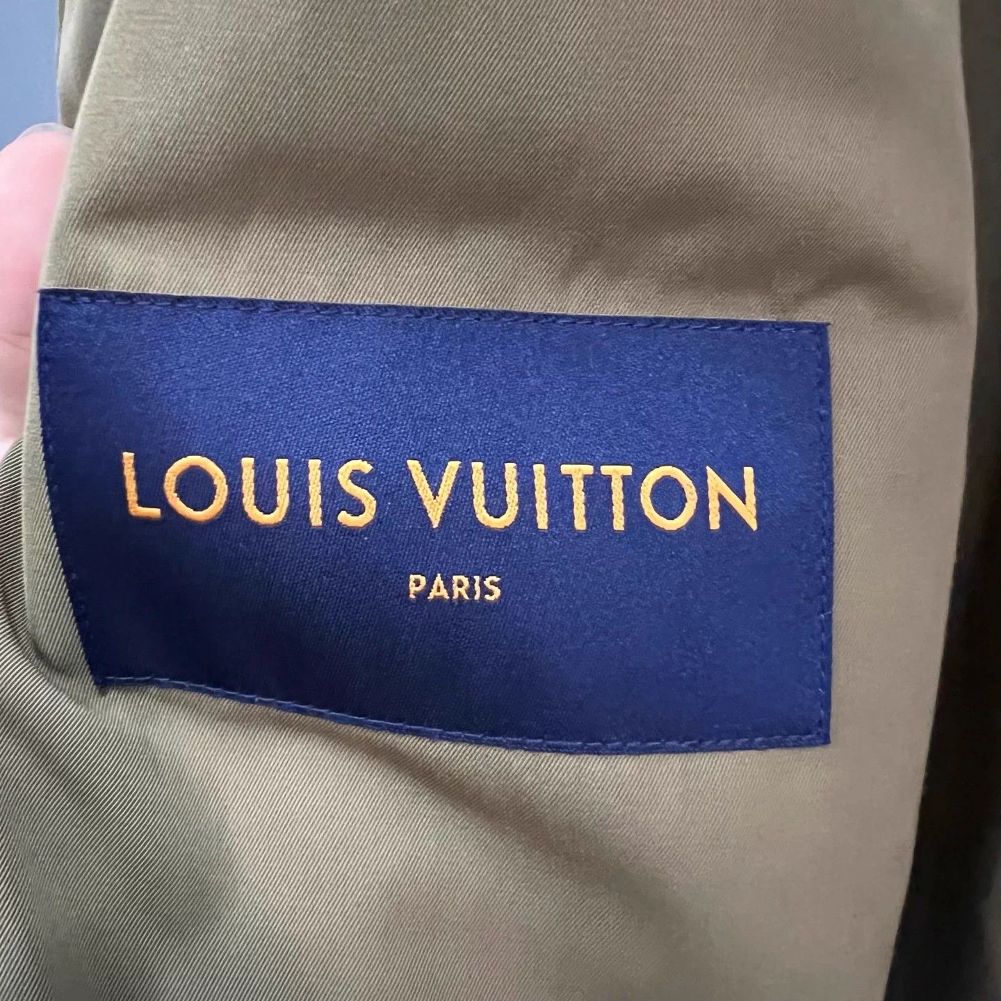 Louis Vuitton Louis Vuitton LV Wizard of Oz belted jacket Size US L / EU 52-54 / 3 - 3 Thumbnail