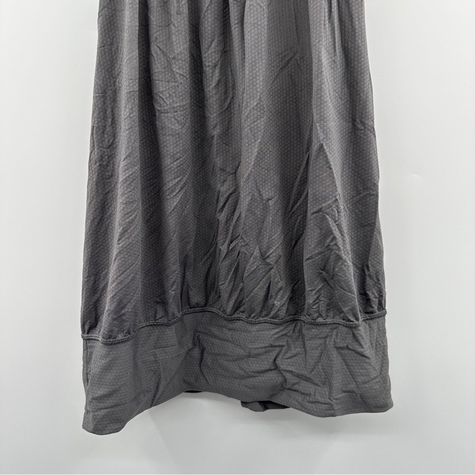 Lululemon Lululemon No Limits Tank Top in Soot Light Size S / US 4 / IT 40 - 3 Thumbnail