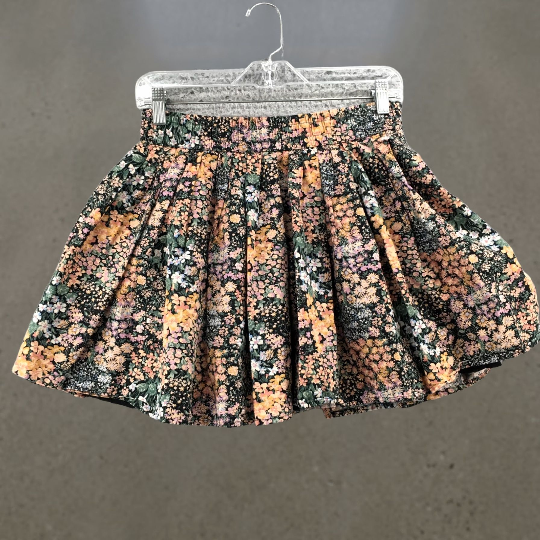 American Eagle Outfitters American Eagle Outfitters Skirt Womens M Multicolor Floral Elastic A-Line Short, Middle Rise, Lightweight, 28X25 Size 32" / US 10 / IT 46 - 1 Thumbnail