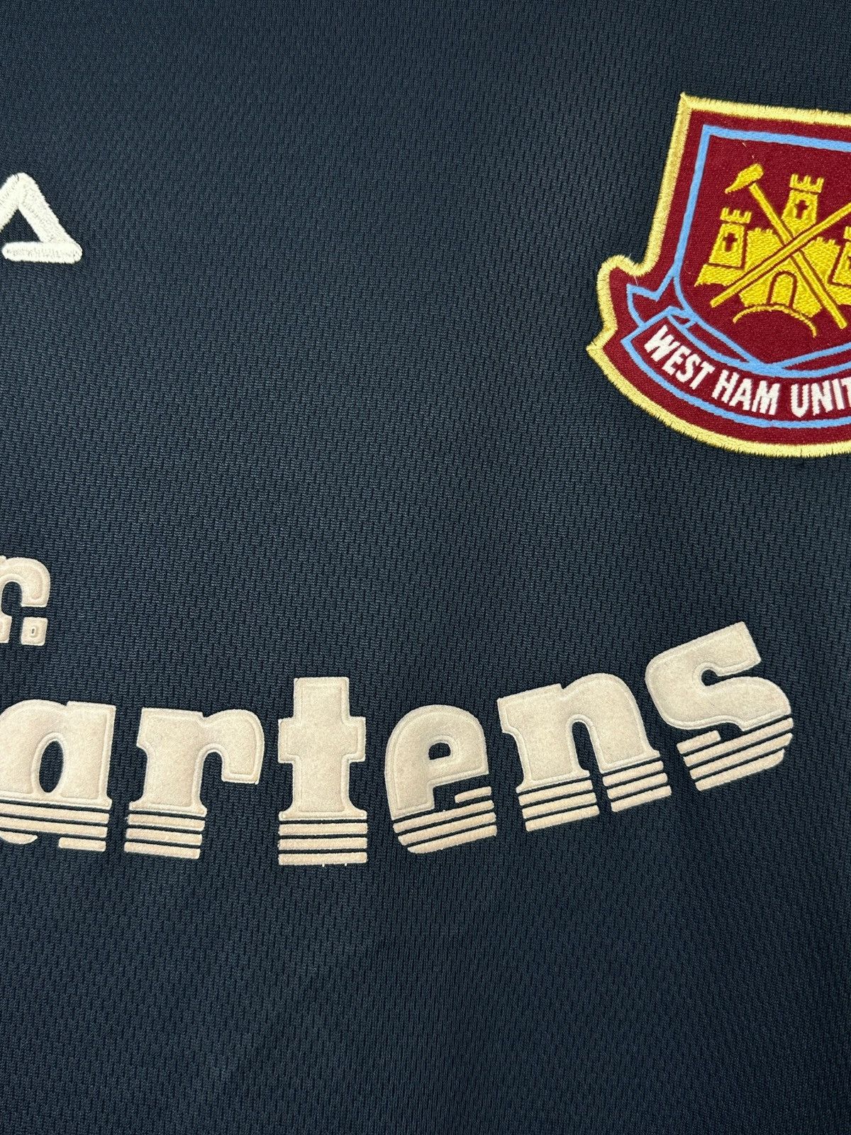 Fila Vintage 1999/00 Fila West Ham United Retro Third Kit Jersey Size US M / EU 48-50 / 2 - 12 Thumbnail