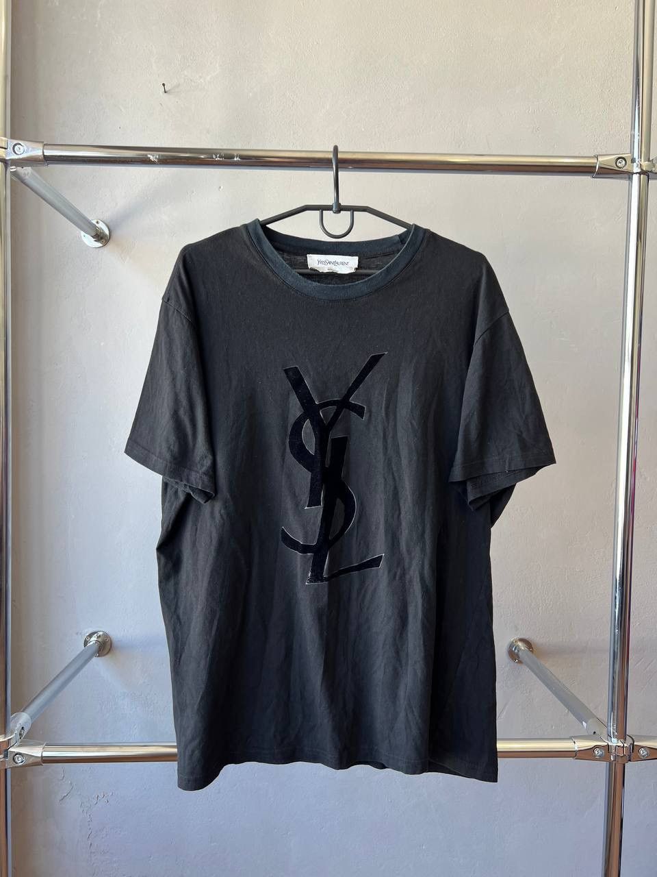 Yves Saint Laurent VERY RARE! YVES SAINT LAURENT RIVE GAUCHE VELOR LOGO T SHIRT Size US XL / EU 56 / 4 - 2 Thumbnail
