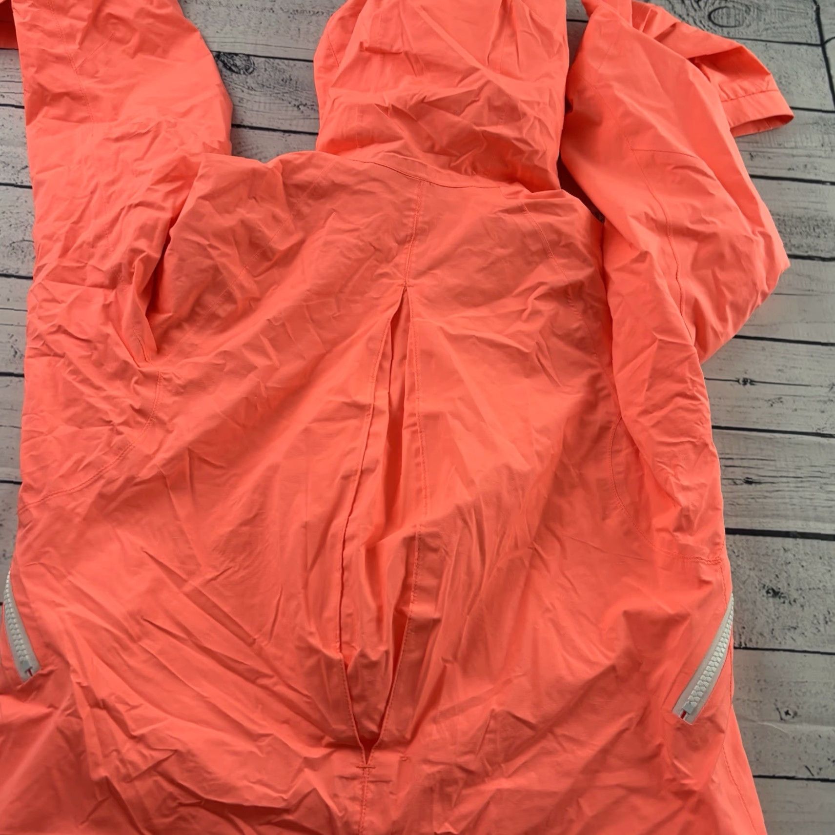 Lululemon Lululemon Windbreaker Jacket Hooded Orange Women 4 XS? Size S / US 4 / IT 40 - 7 Thumbnail