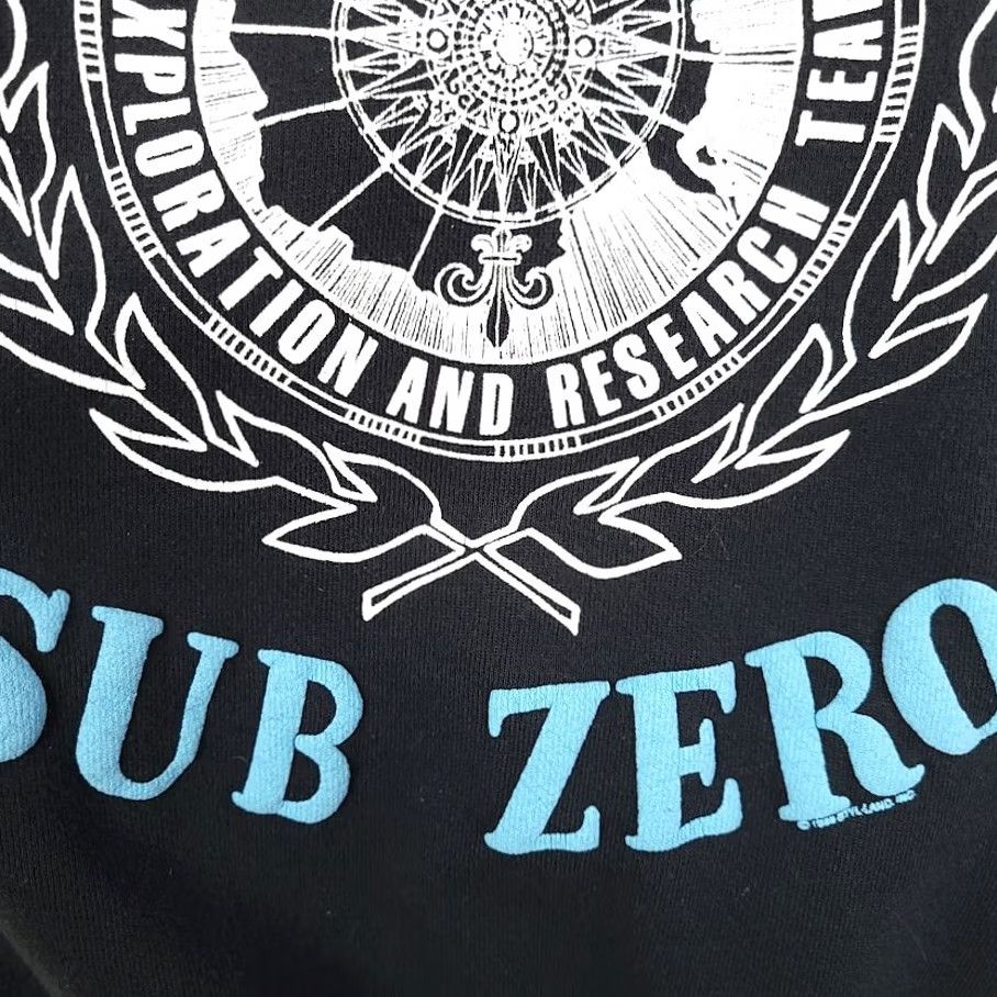 Vintage VINTAGE Antarctica Sub Zero Ice Station Sweatshirt PCH Pacific Coast Highway USA Mens Large Black Cotton Blend Crew Neck Pullover Travel 80s Size US L / EU 52-54 / 3 - 4 Thumbnail