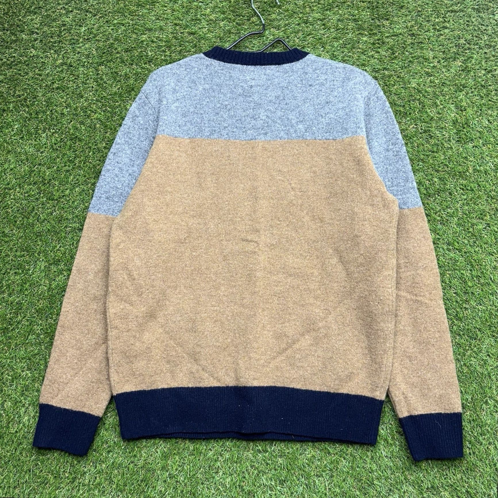 J.Crew J.CREW Wool Lambswool Sweater Mens Large Crew Neck Long Sleeve Pullover Beige 100% Knit Knitwear Preppy Fall Winter Spring Summer All Seasons Mens Size US L / EU 52-54 / 3 - 2 Thumbnail