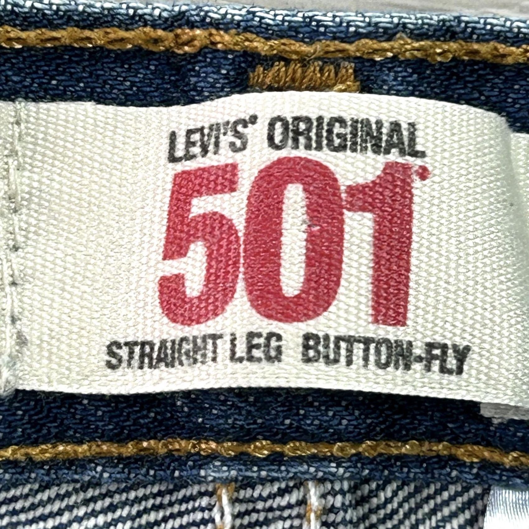 Levi's VINTAGE Levi's 501 Jeans Mens 33x30 Blue Denim Straight Button Fly Regular Fit 100% Cotton 5-Pocket Size US 33 - 7 Thumbnail