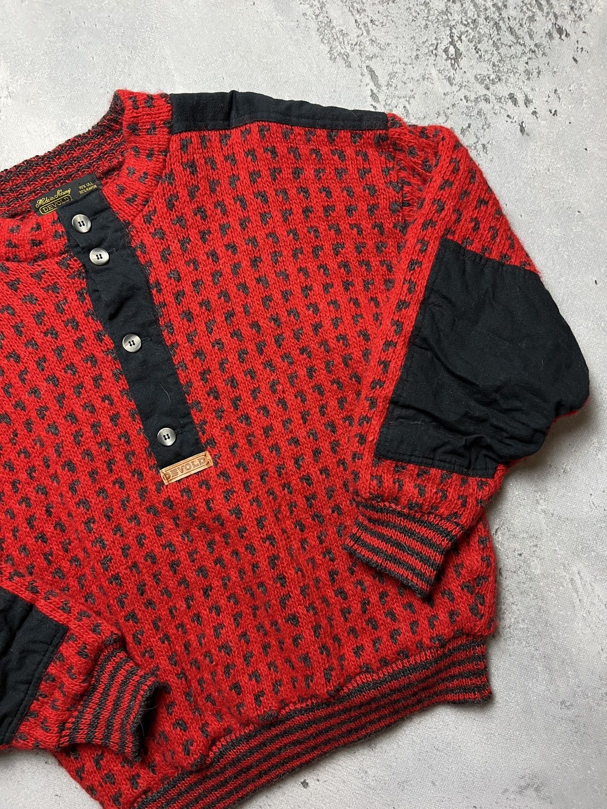 Dale Of Norway Vintage Devold Made In Norway Crazy Wool Warm Sweater y2k Size US L / EU 52-54 / 3 - 3 Thumbnail