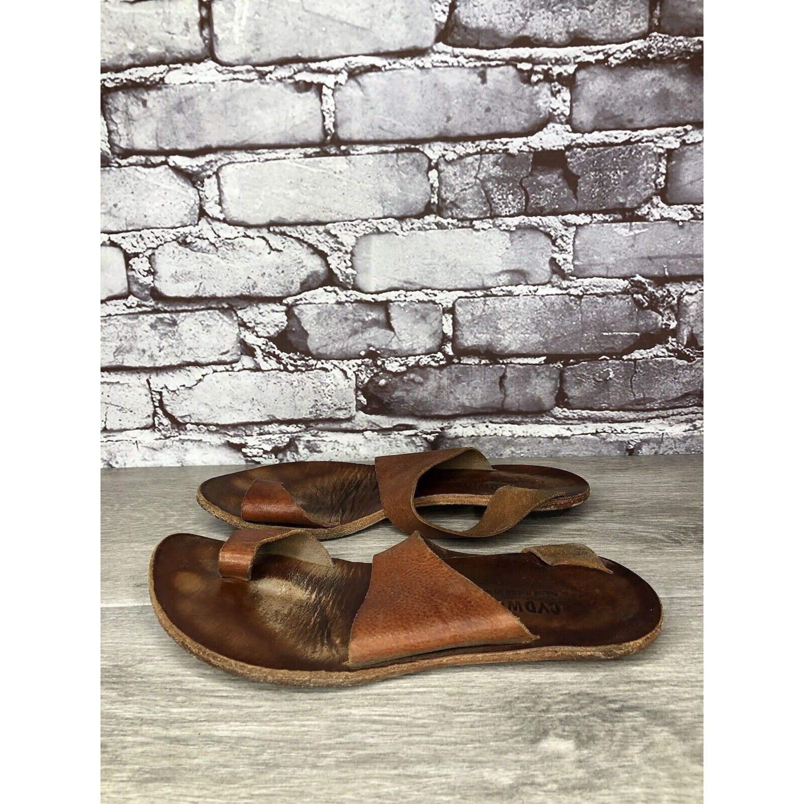 CYDWOQ Cydwoq Brown Leather Toe Post Strap Flat Handmade Sandals Wo Size US 9 / IT 39 - 11 Thumbnail