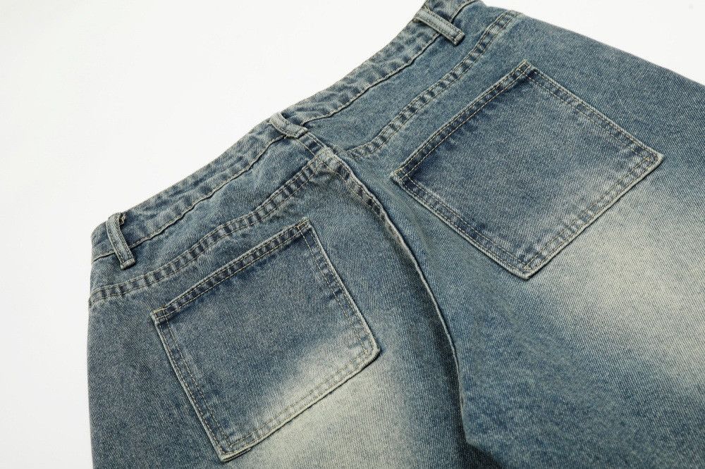 Jean Men's loose straight animal print washed distressed jeans Size US 32 / EU 48 - 5 Thumbnail