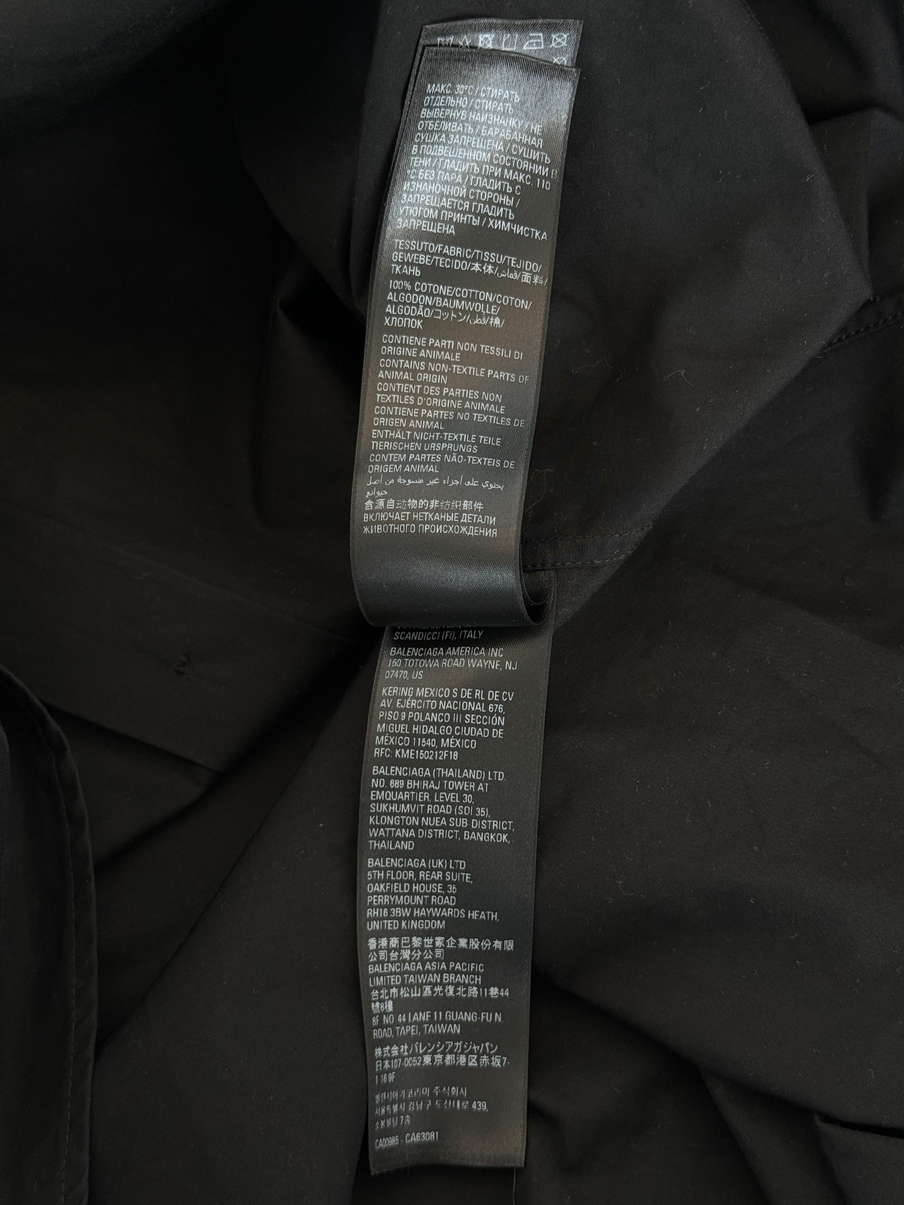 Balenciaga Balenciaga Black & White Logo Button Up Shirt Size US XXL / EU 58 / 5 - 6 Thumbnail