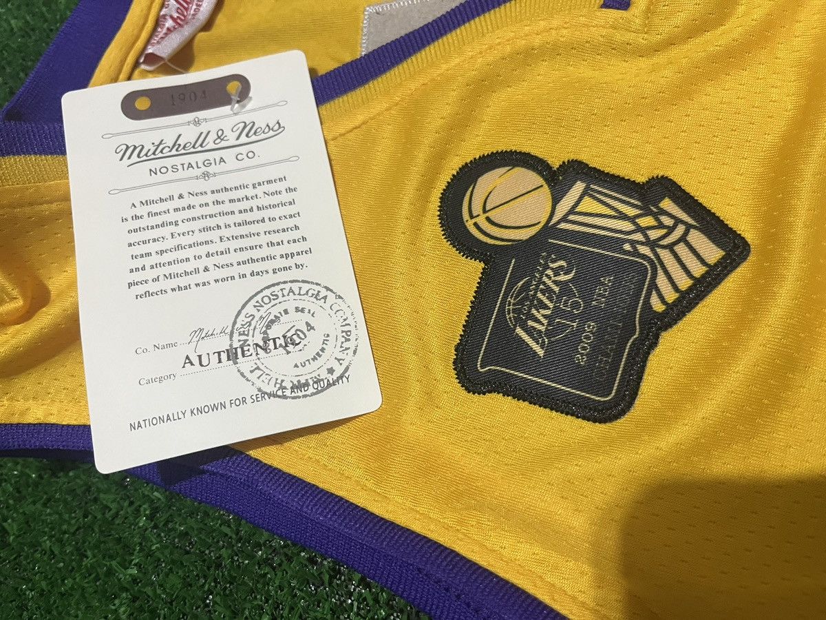 NBA Kobe Bryant #24 Los Angeles Lakers tank top🏀 M,L,XL Size US L / EU 52-54 / 3 - 4 Thumbnail