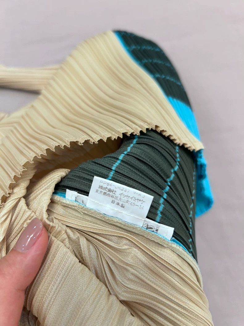 Issey Miyake Issey Miyake size:3 Two-tone pleated top Size XS / US 0-2 / IT 36-38 - 7 Thumbnail