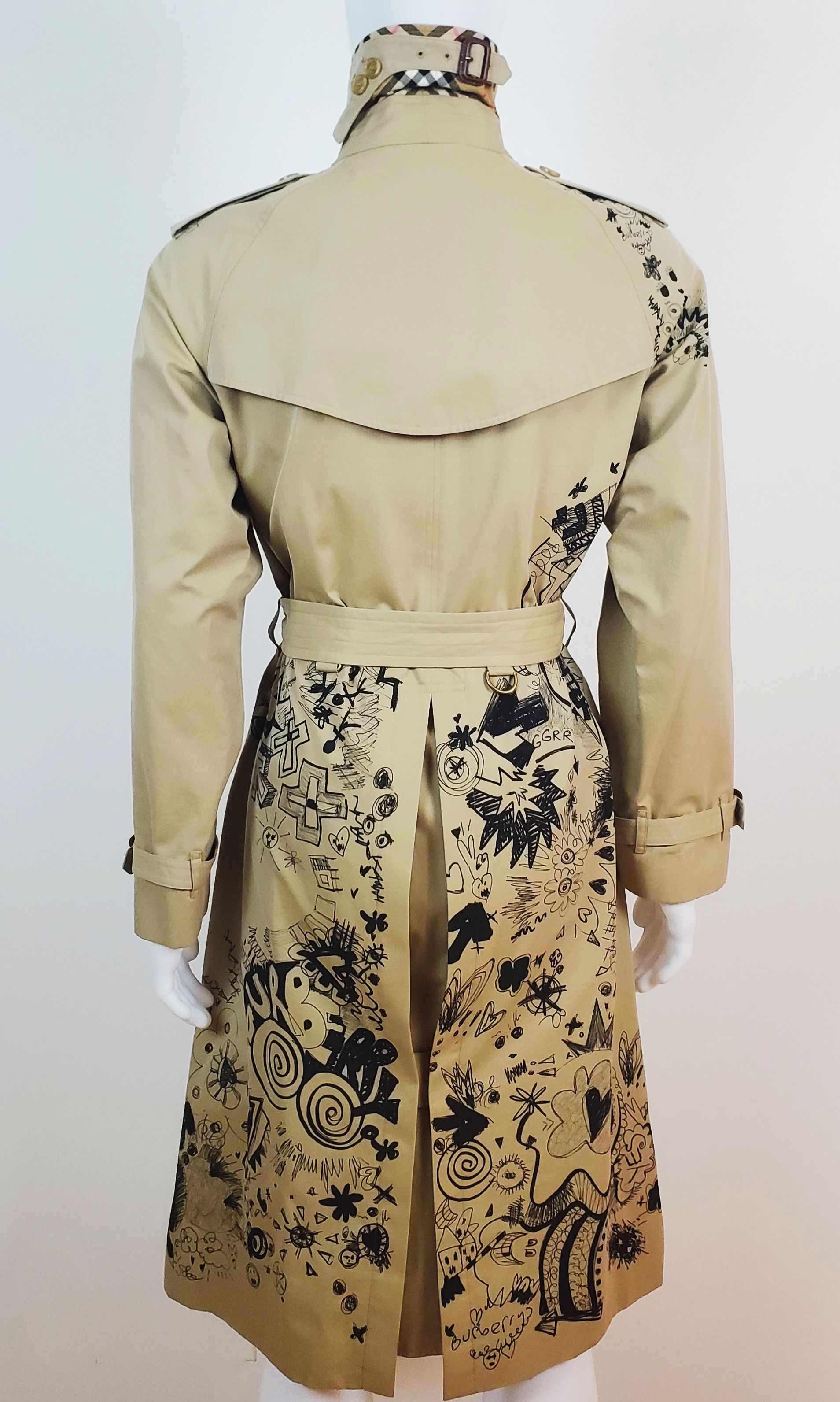 Burberry Burberry Doodle Trench Coat Overcoat Raincoat NWT Size US M / EU 48-50 / 2 - 8 Thumbnail