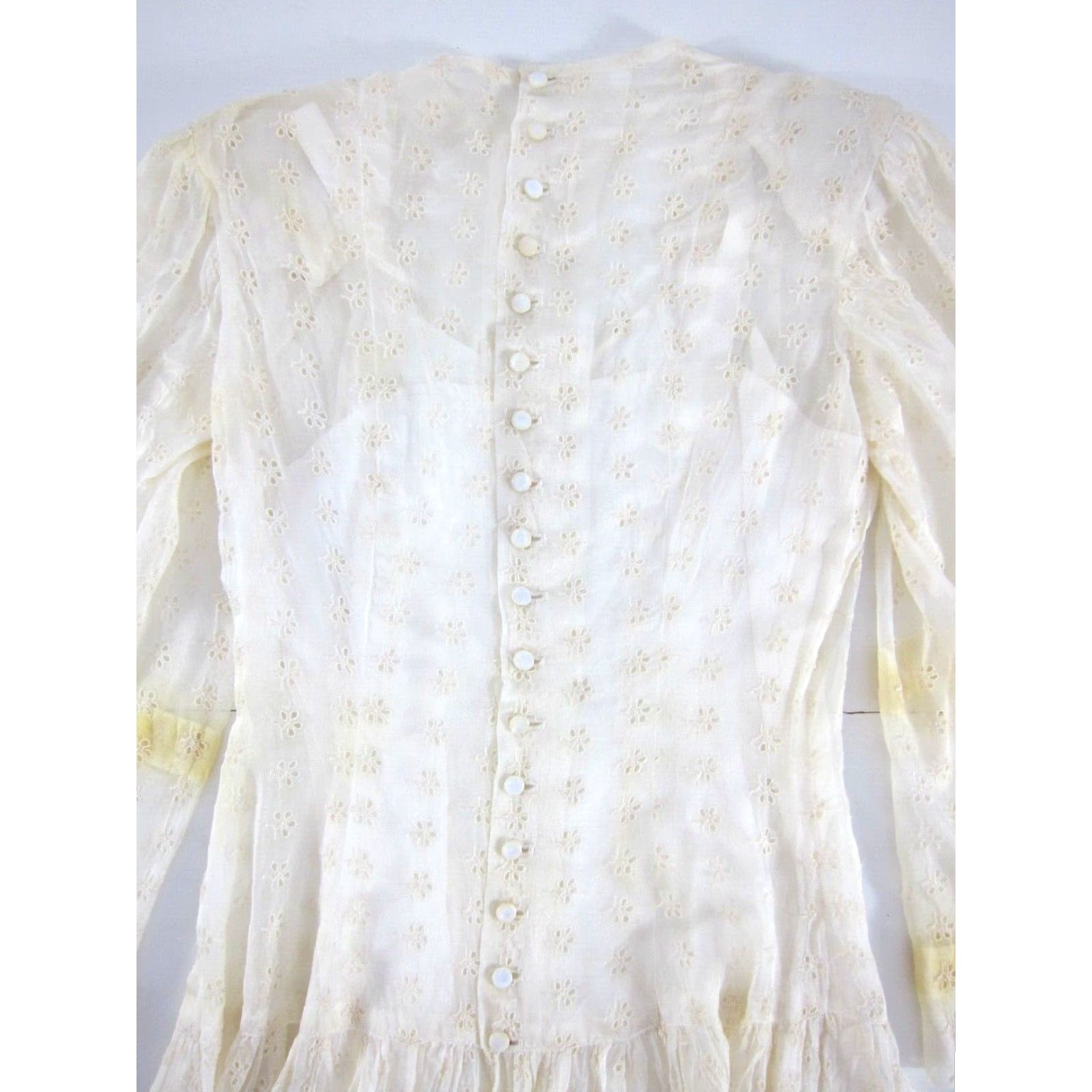 Vintage Vtg Handmade Ivory Lace Button Down Long Flare Sleeve Victorian Wedding Dress Small Size ONE SIZE - 5 Thumbnail