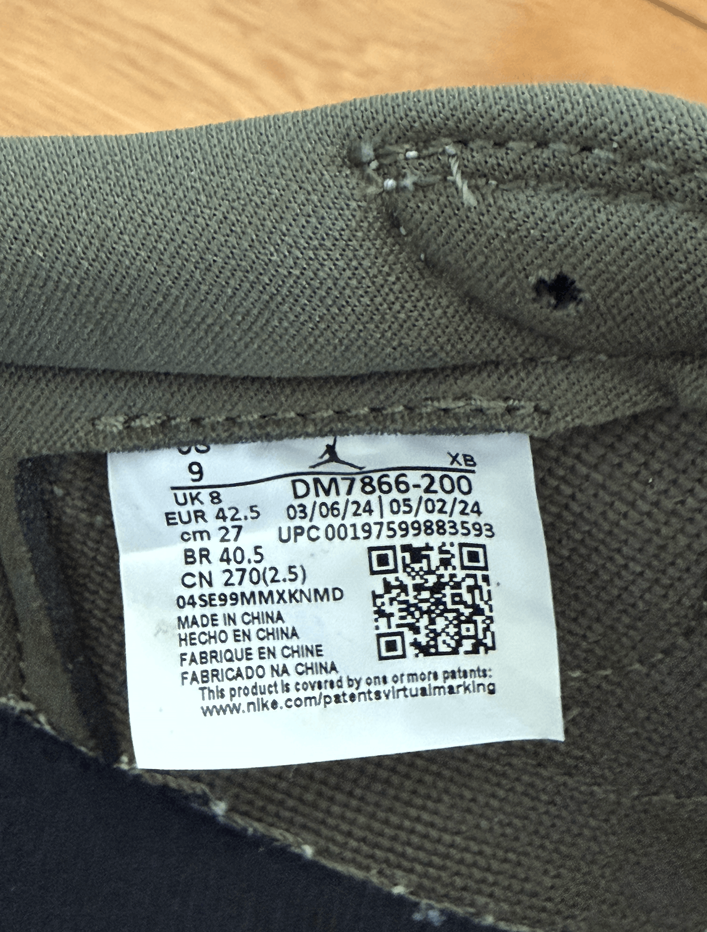 Nike × Travis Scott Air Jordan 1 Low OG SP Travis Scott Medium Olive Size US 9 / EU 42 - 8 Thumbnail