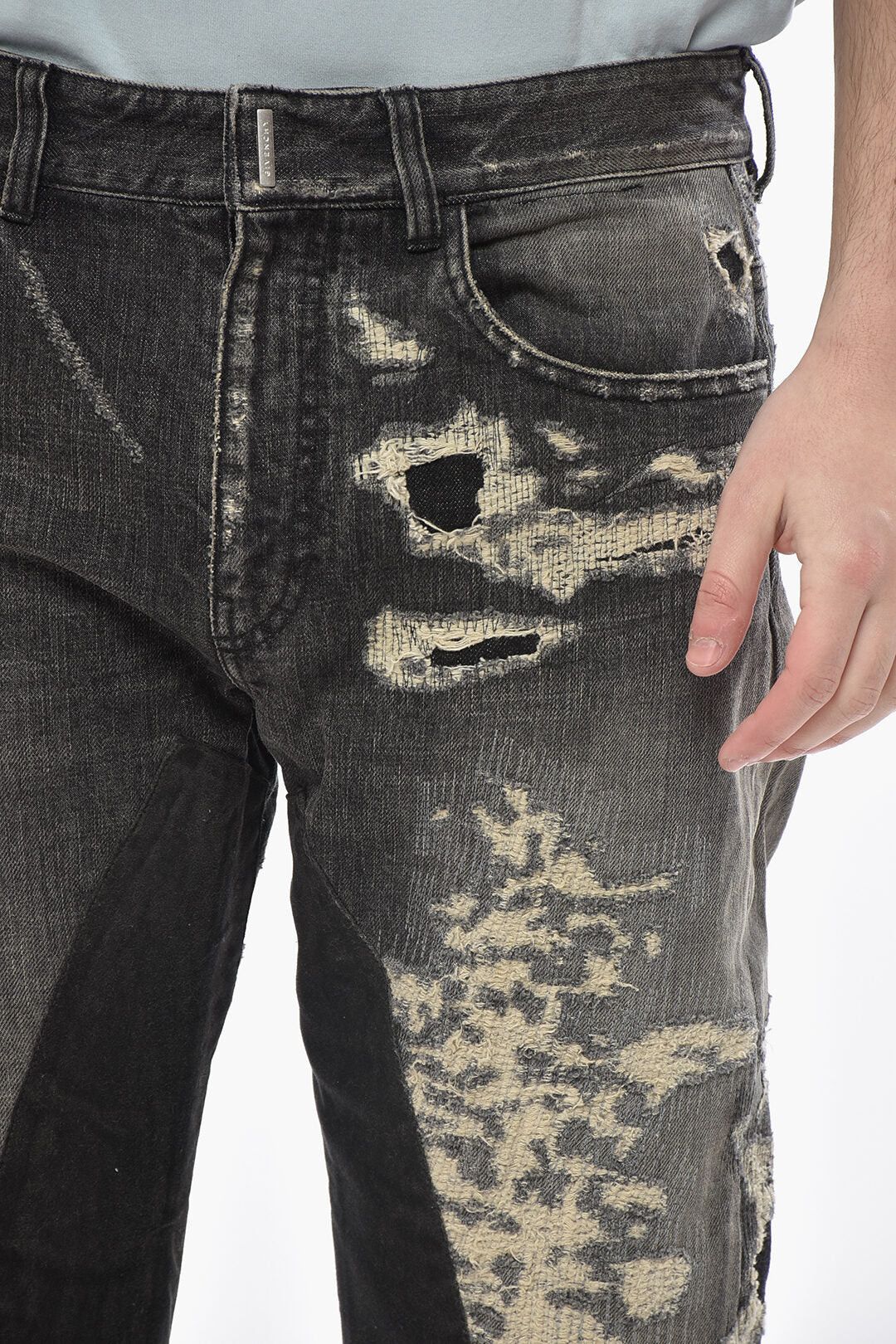Givenchy og1mm0326 Distressed Regular Fit Jeans in Grey Size US 30 / EU 46 - 3 Thumbnail
