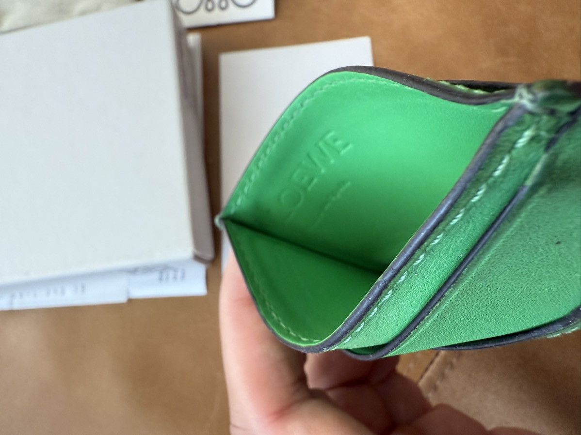 Loewe Loewe Puzzle Stitch Plain C Wallet Cardholder Apple Green Size ONE SIZE - 16 Thumbnail