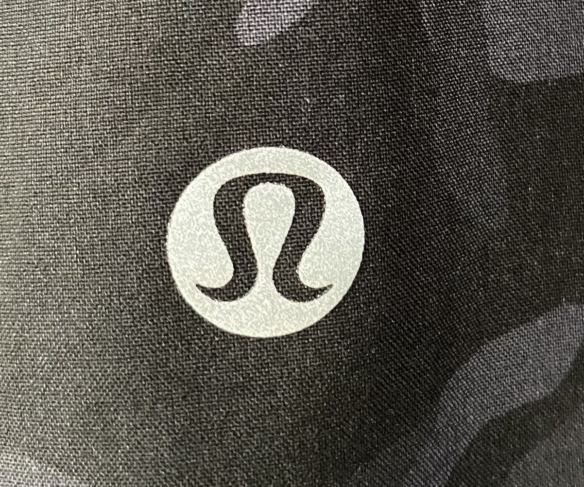 Lululemon Lululemon Pace Rival Black Grey Camo Skirt built In Shorts Size 32" / US 10 / IT 46 - 7 Thumbnail