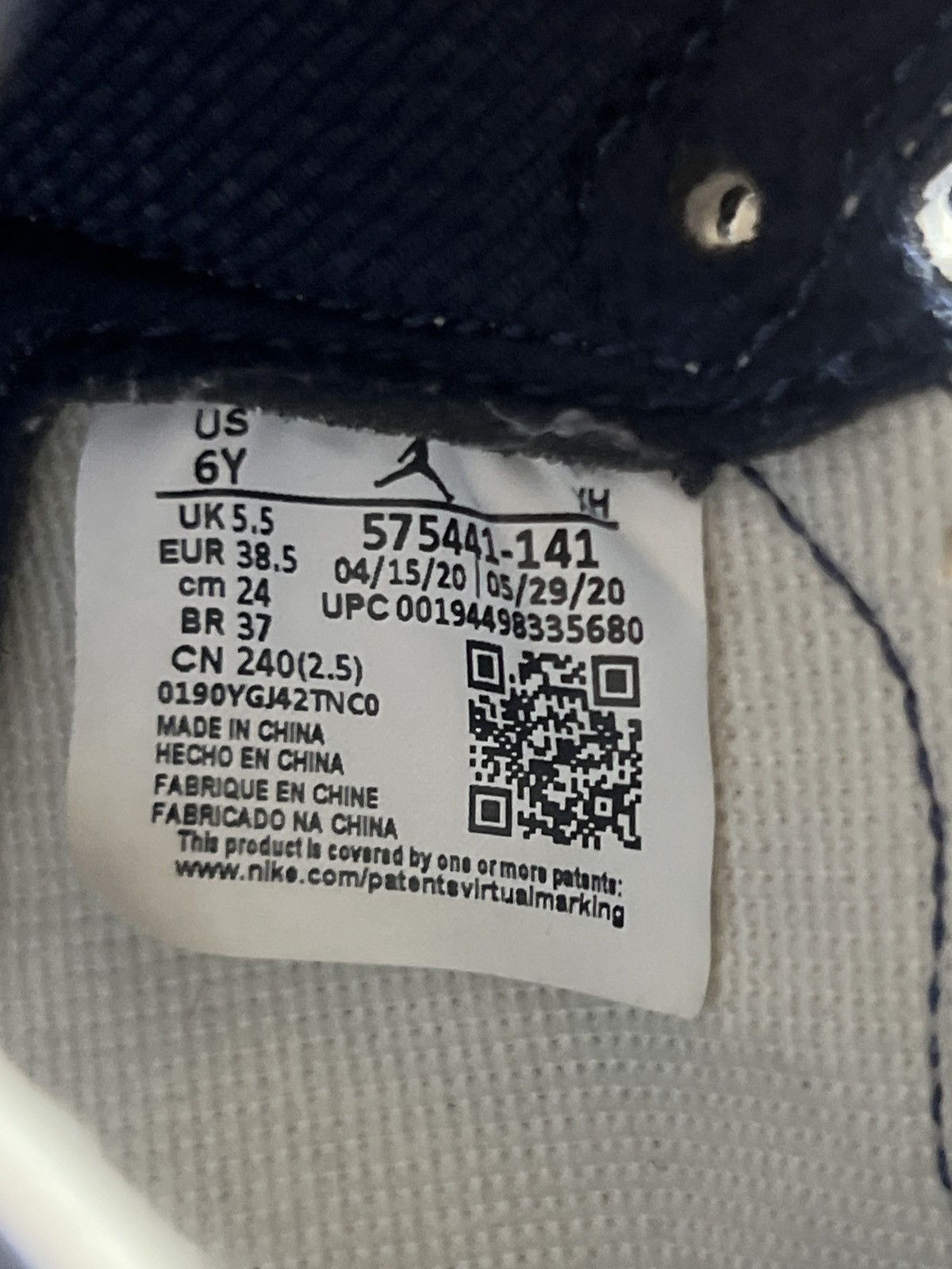 Jordan Brand Air Jordan 1 Retro High CO GS ‘ Japan Midnight Navy ‘ Size US 6 / EU 39 - 8 Thumbnail