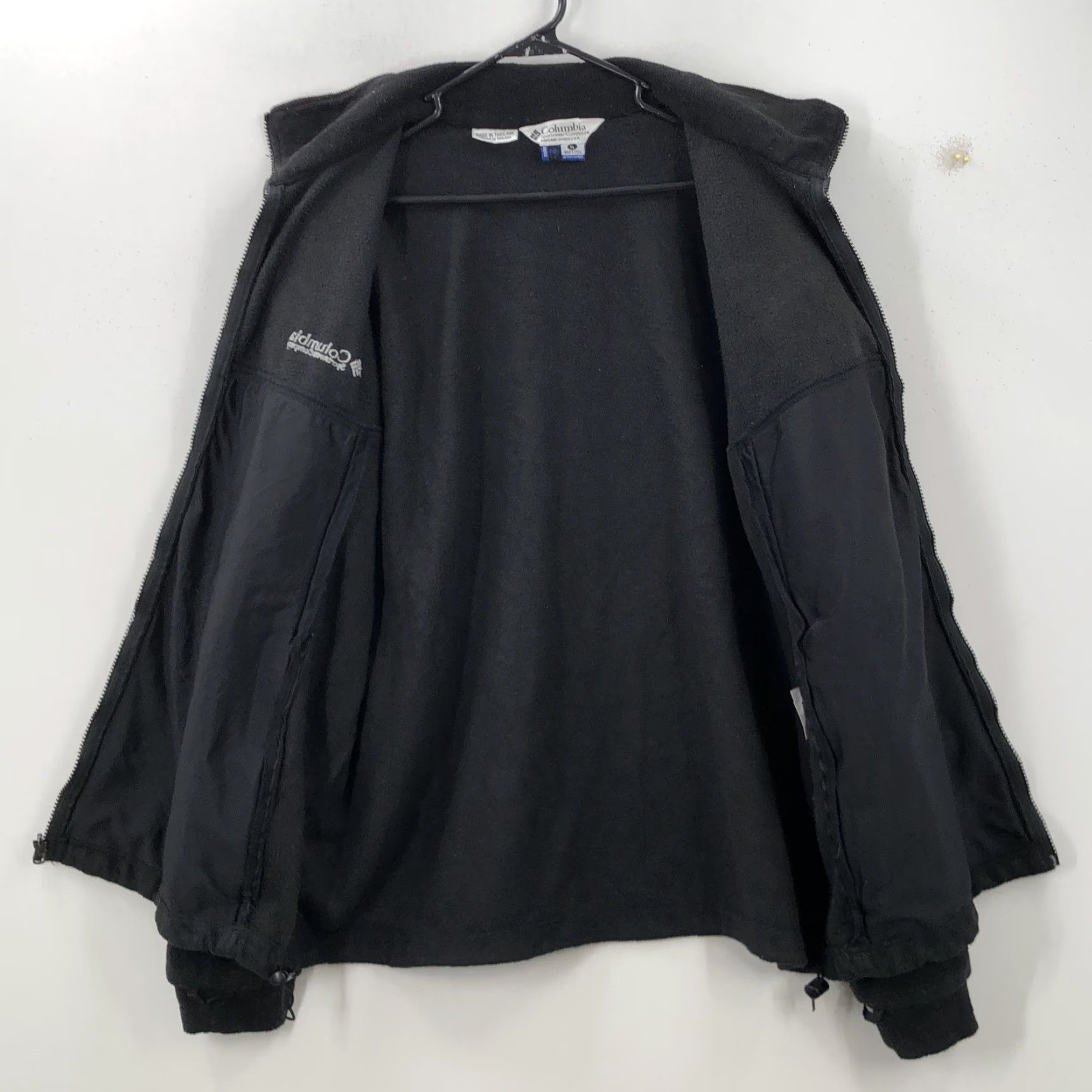 Vintage Columbia Jacket Black Fleece Long Sleeve Zipped Pockets Full Zip XL Mens Outdoor Walking Winter Casual Mid-Length Mens XL Black Zip Pockets Columbia Size US XL / EU 56 / 4 - 5 Thumbnail