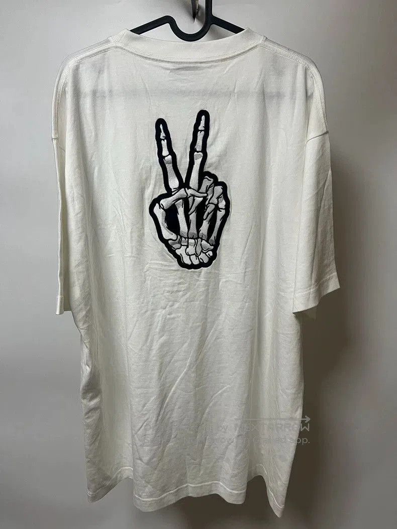 Balenciaga Balenciaga White Smile Logo Short Sleeve. Size US M / EU 48-50 / 2 - 2 Thumbnail