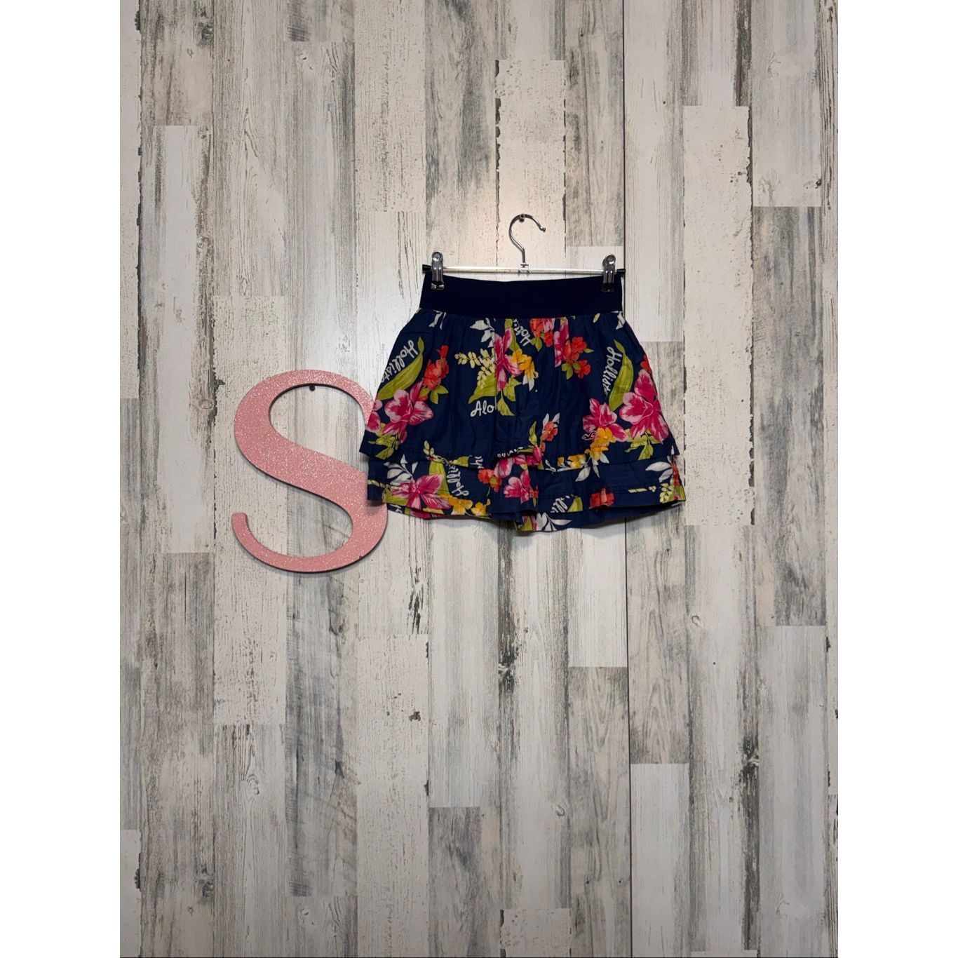 Hollister Hollister Floral Ruffle Mini Skirt Navy Size S Size 26" / US 2 / IT 38 - 4 Thumbnail